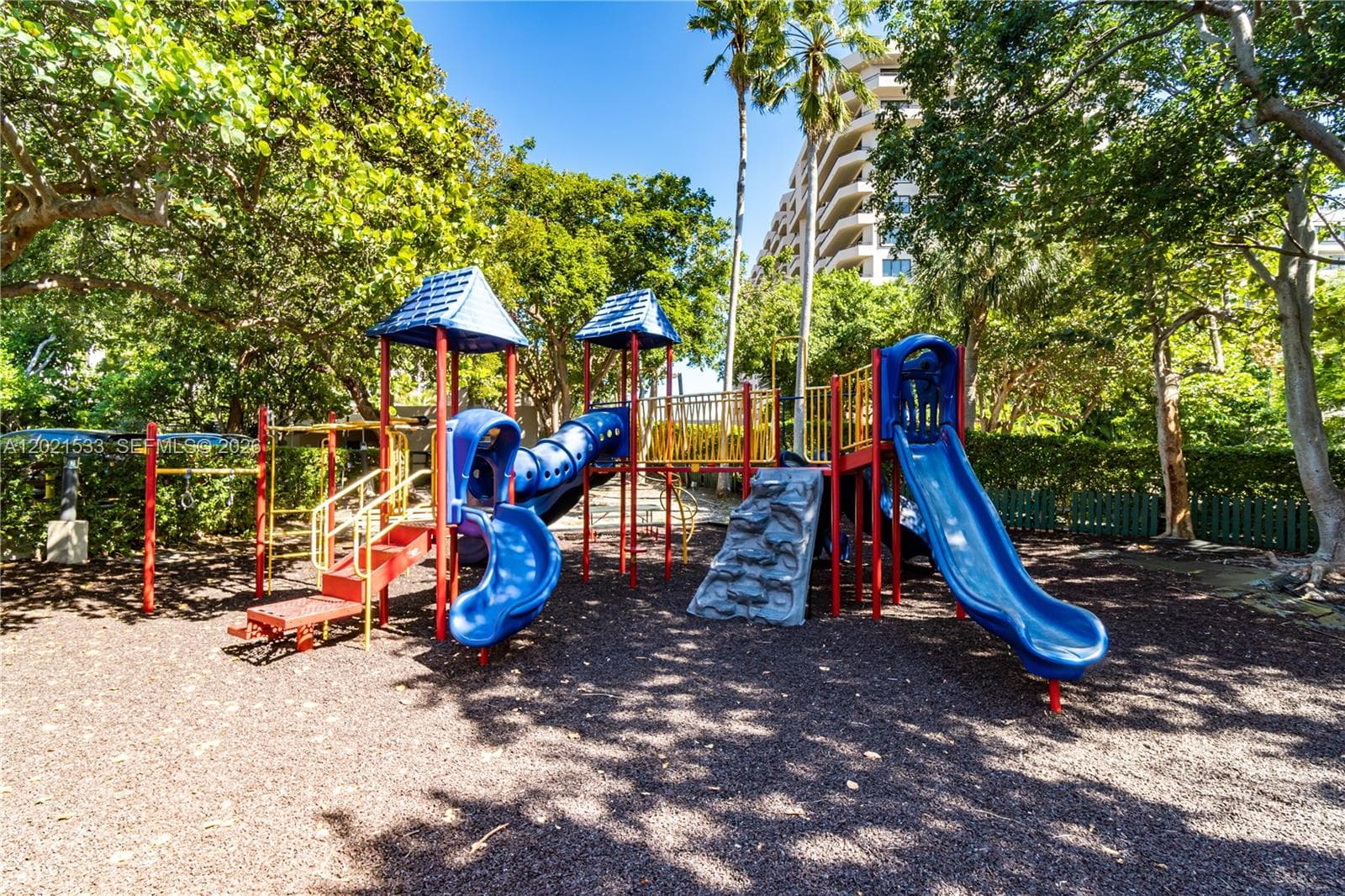 141 Crandon Blvd # 331, Key Biscayne FL 33149 — 17