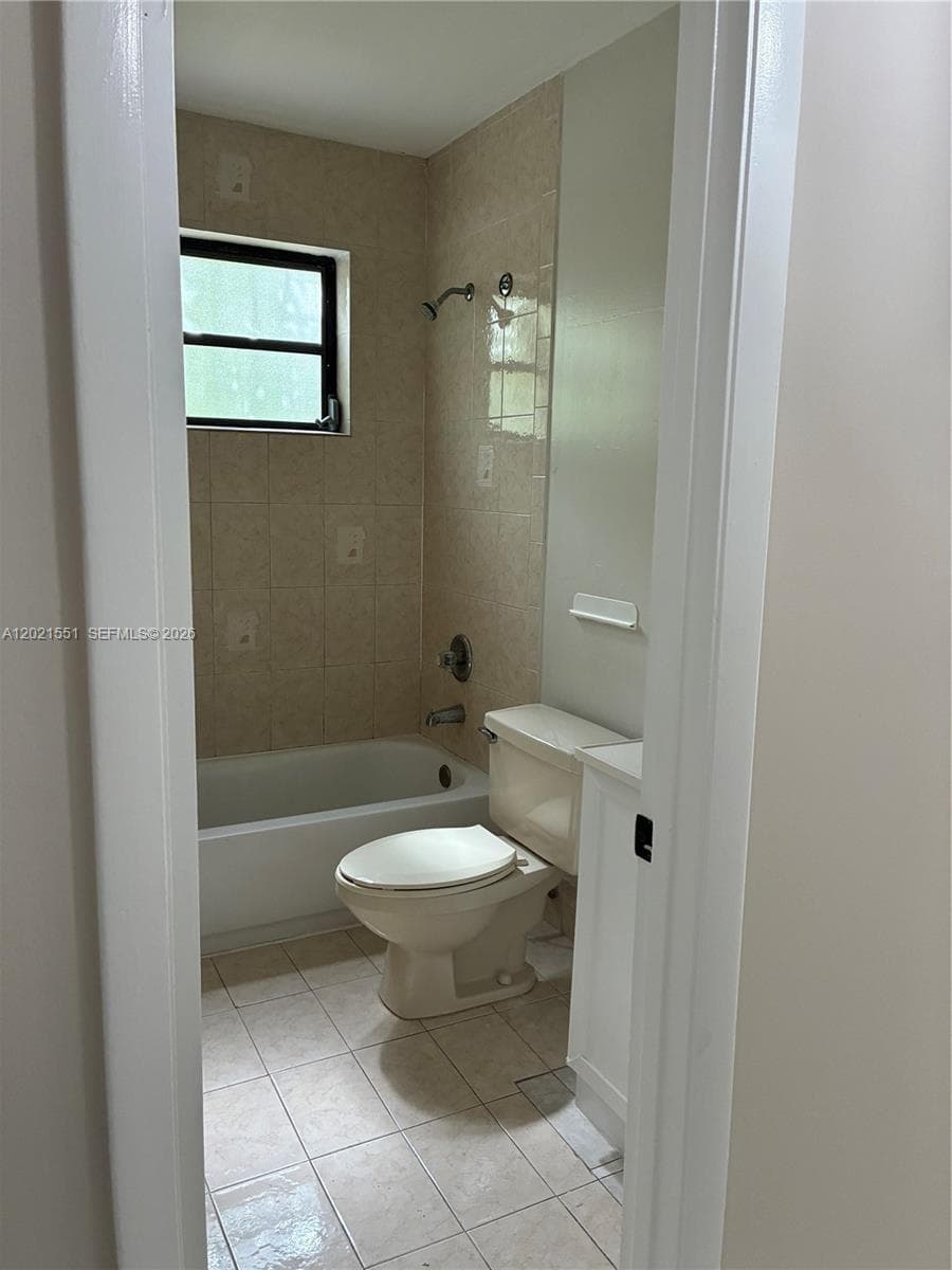 10881 SW 24th Ter # 10881, Miami FL 33165 — 7