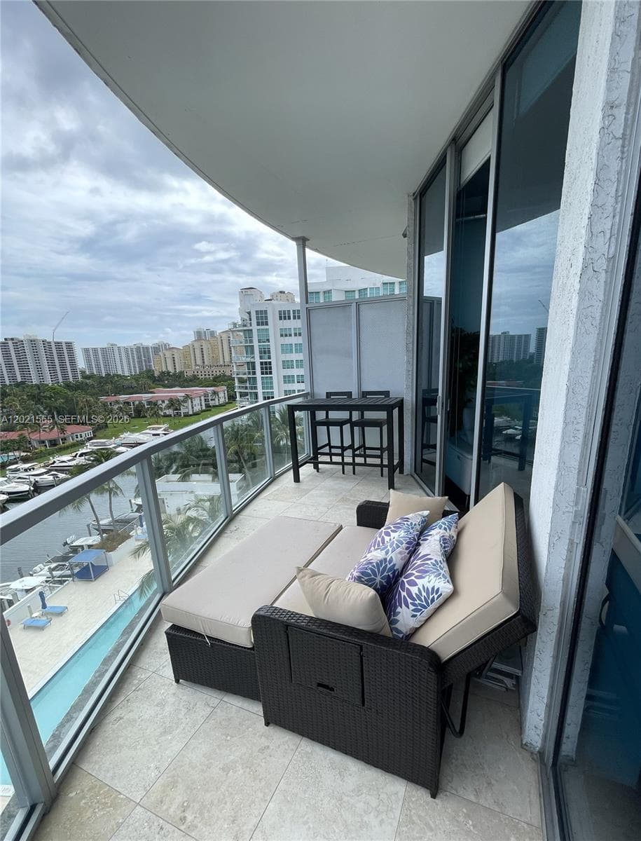 3029 NE 188th St # 819, Aventura FL 33180 — 29