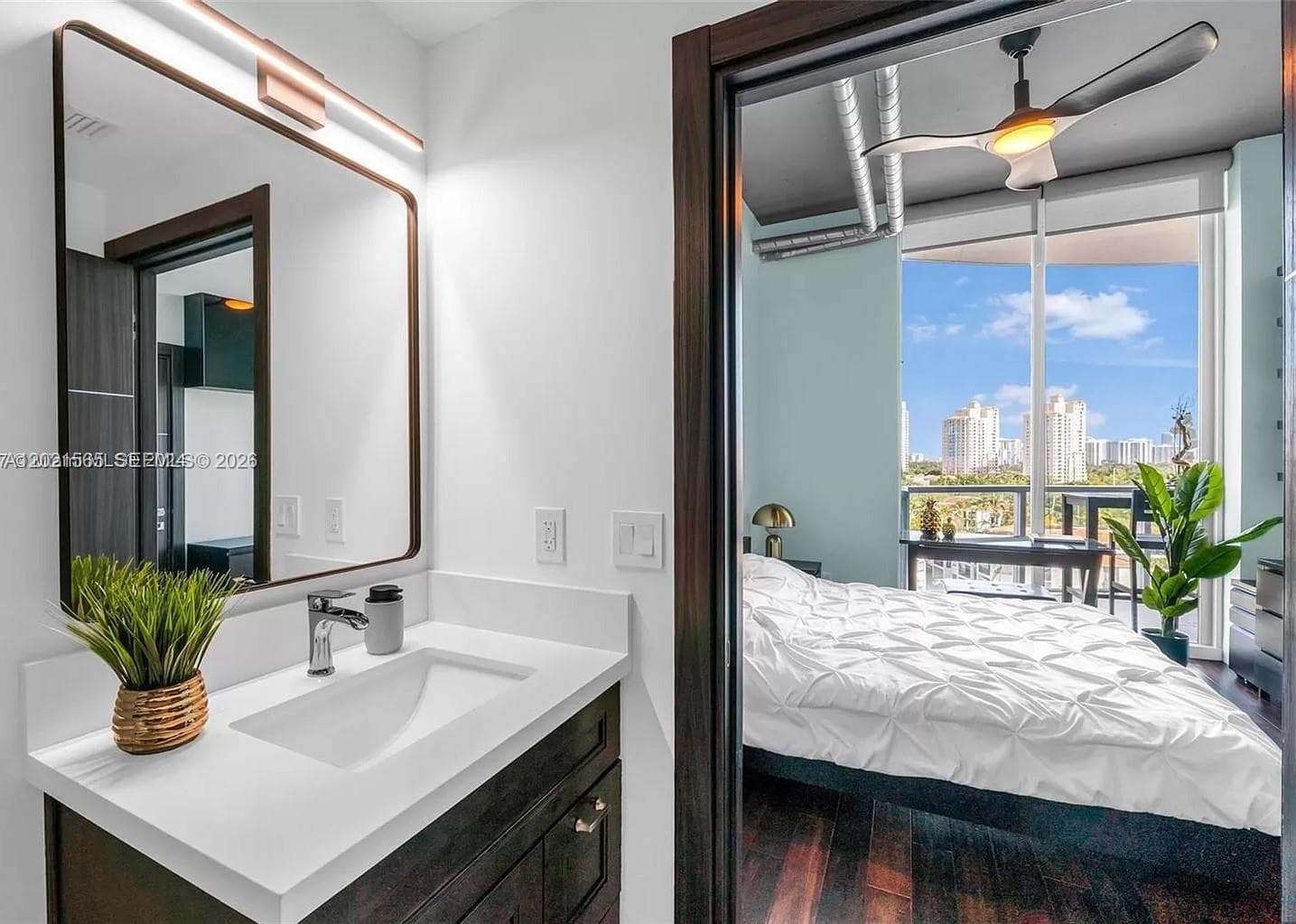 3029 NE 188th St # 819, Aventura FL 33180 — 25