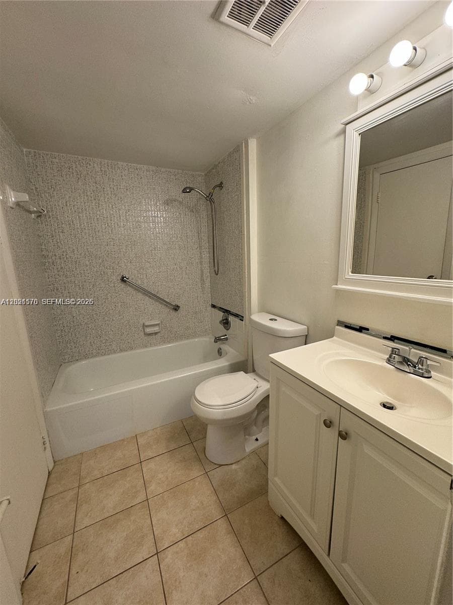 16465 NE 22nd Ave # 405, North Miami Beach FL 33160 — 7