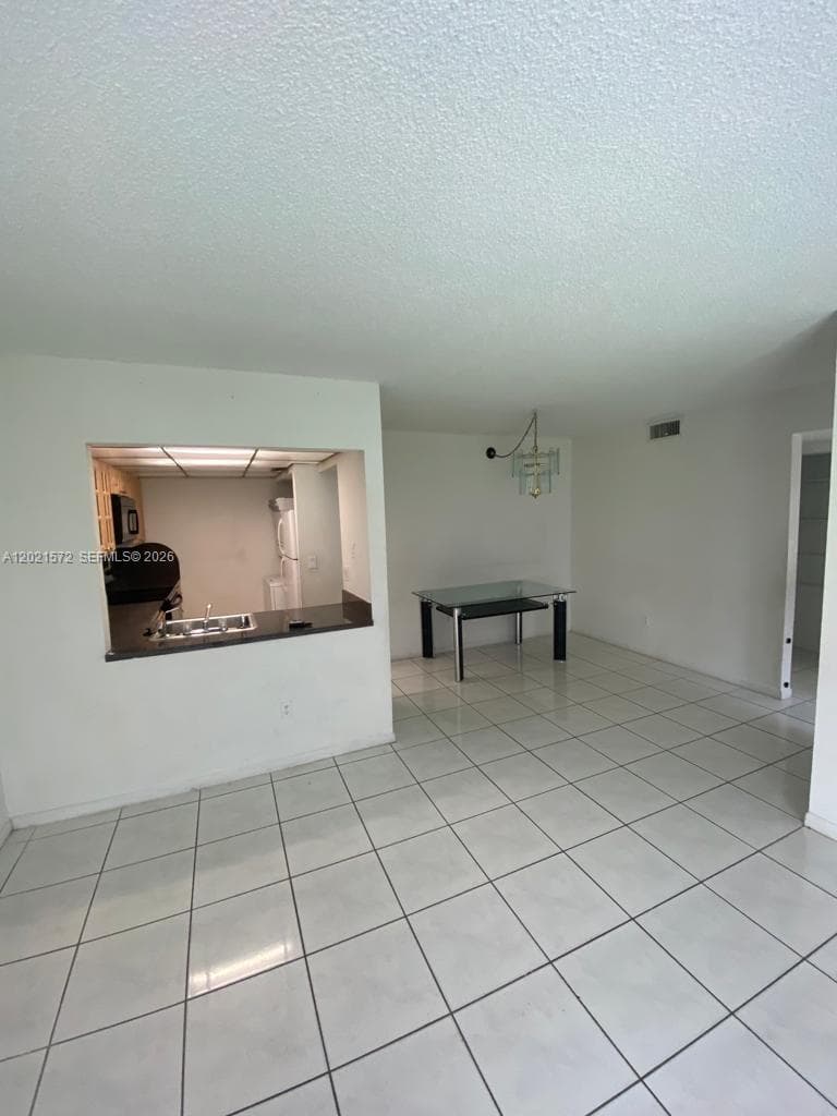 2715 W 66th St # 21, Hialeah FL 33016 — 13