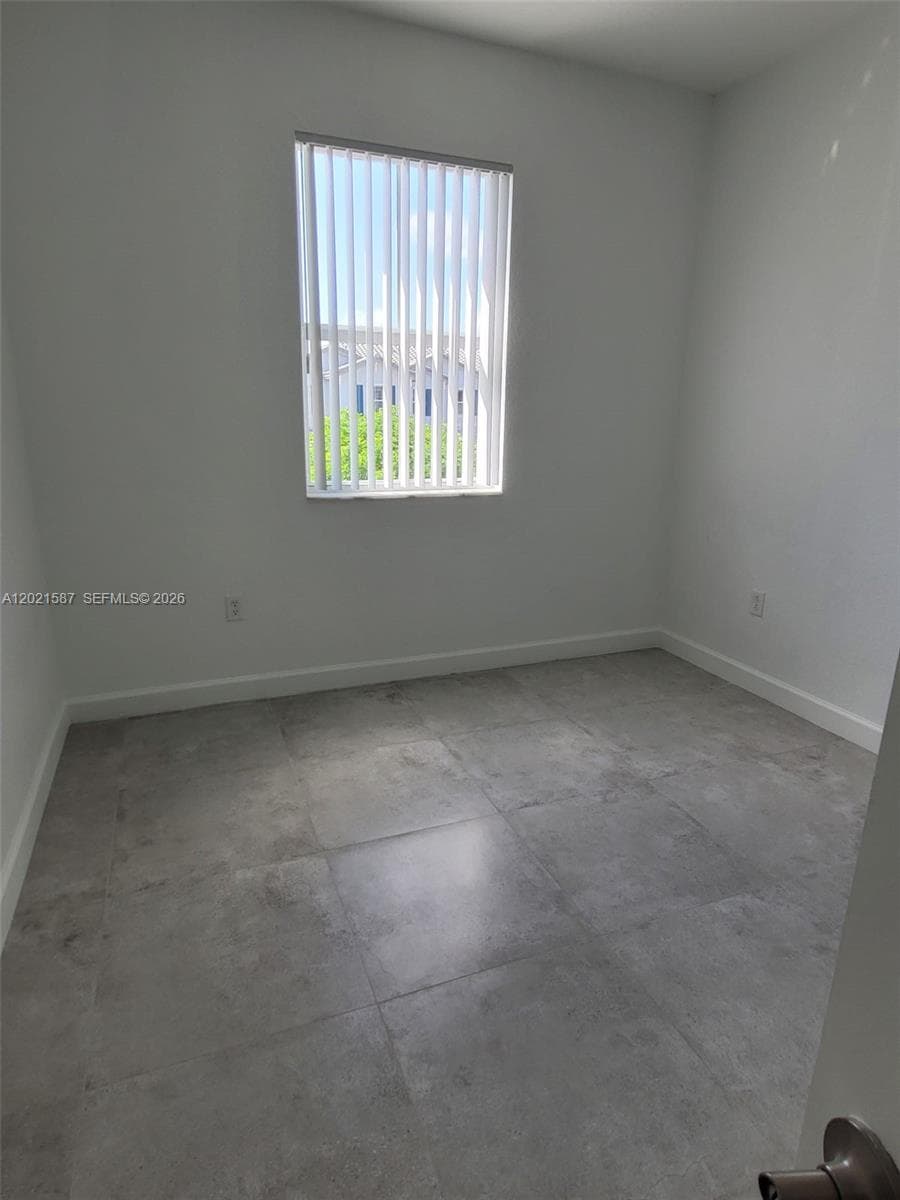 2685 SE 13th St, Homestead FL 33035 — 13