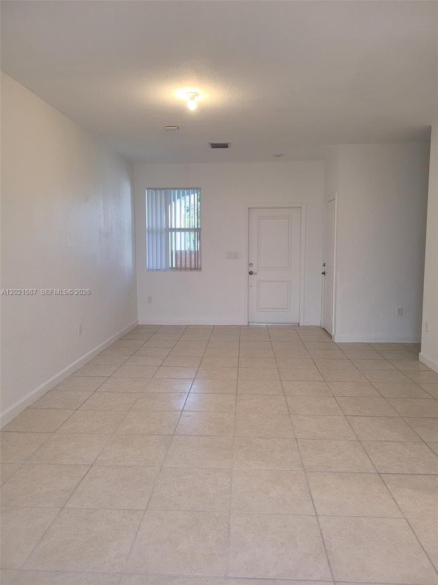 2685 SE 13th St, Homestead FL 33035 — 3