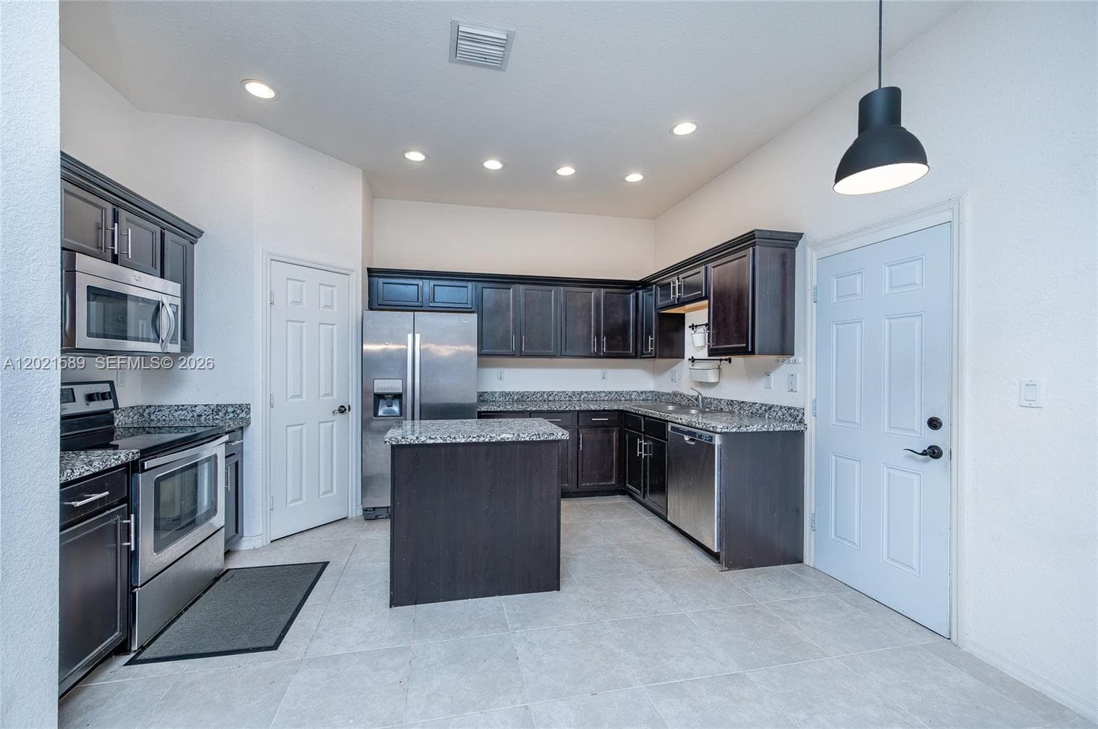 2343 SE 16th Pl, Homestead FL 33035 — 11