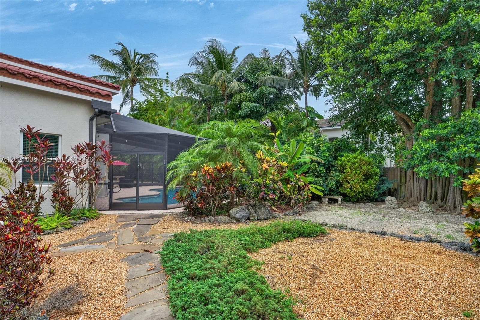 8204 SW 171st St, Palmetto Bay FL 33157 — 105