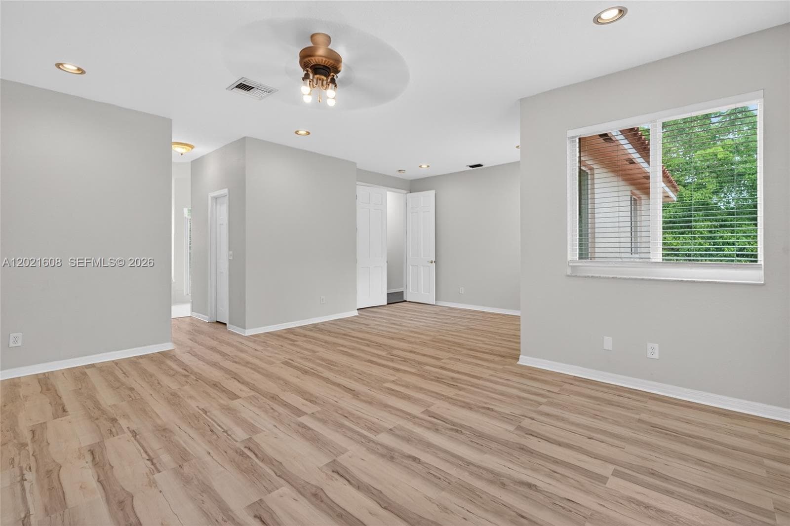 8204 SW 171st St, Palmetto Bay FL 33157 — 32