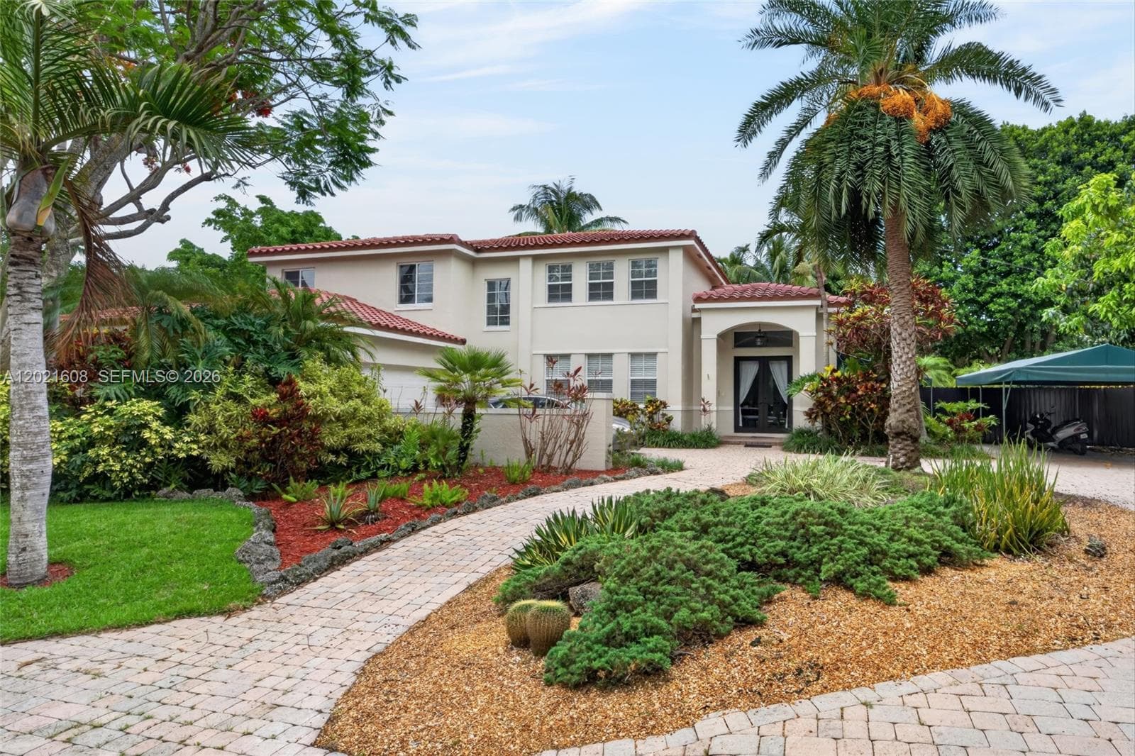 8204 SW 171st St, Palmetto Bay FL 33157 — 1