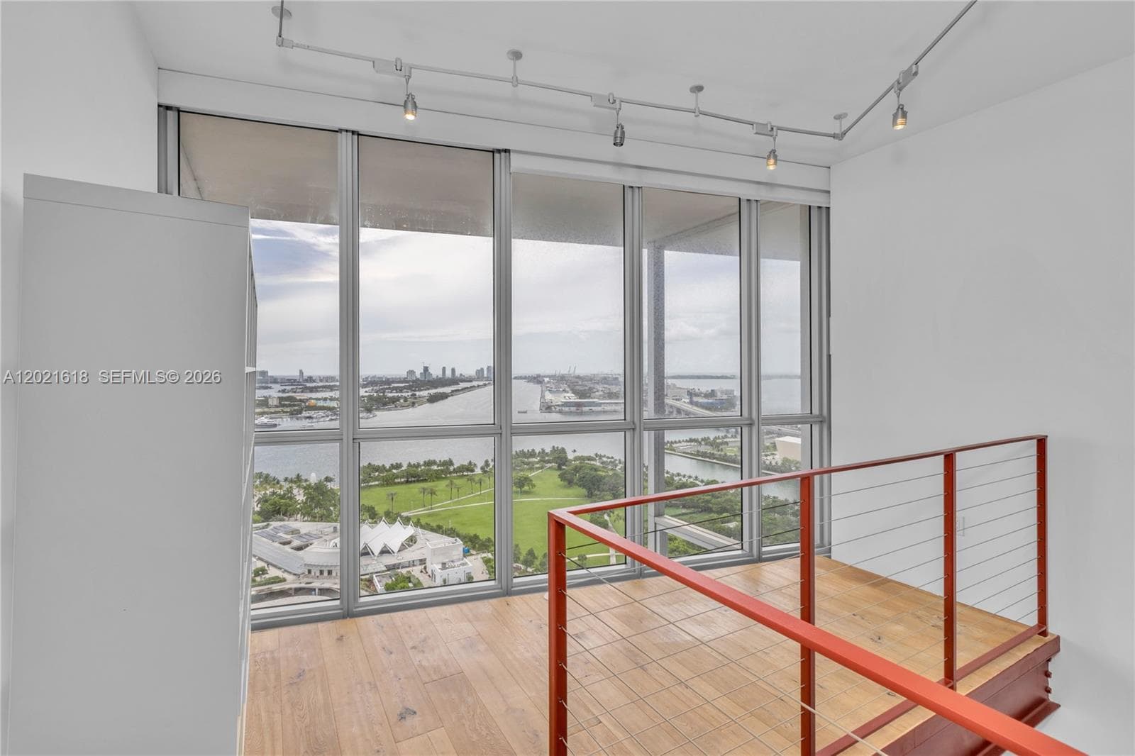 1100 Biscayne Blvd # 2706, Miami FL 33132 — 9