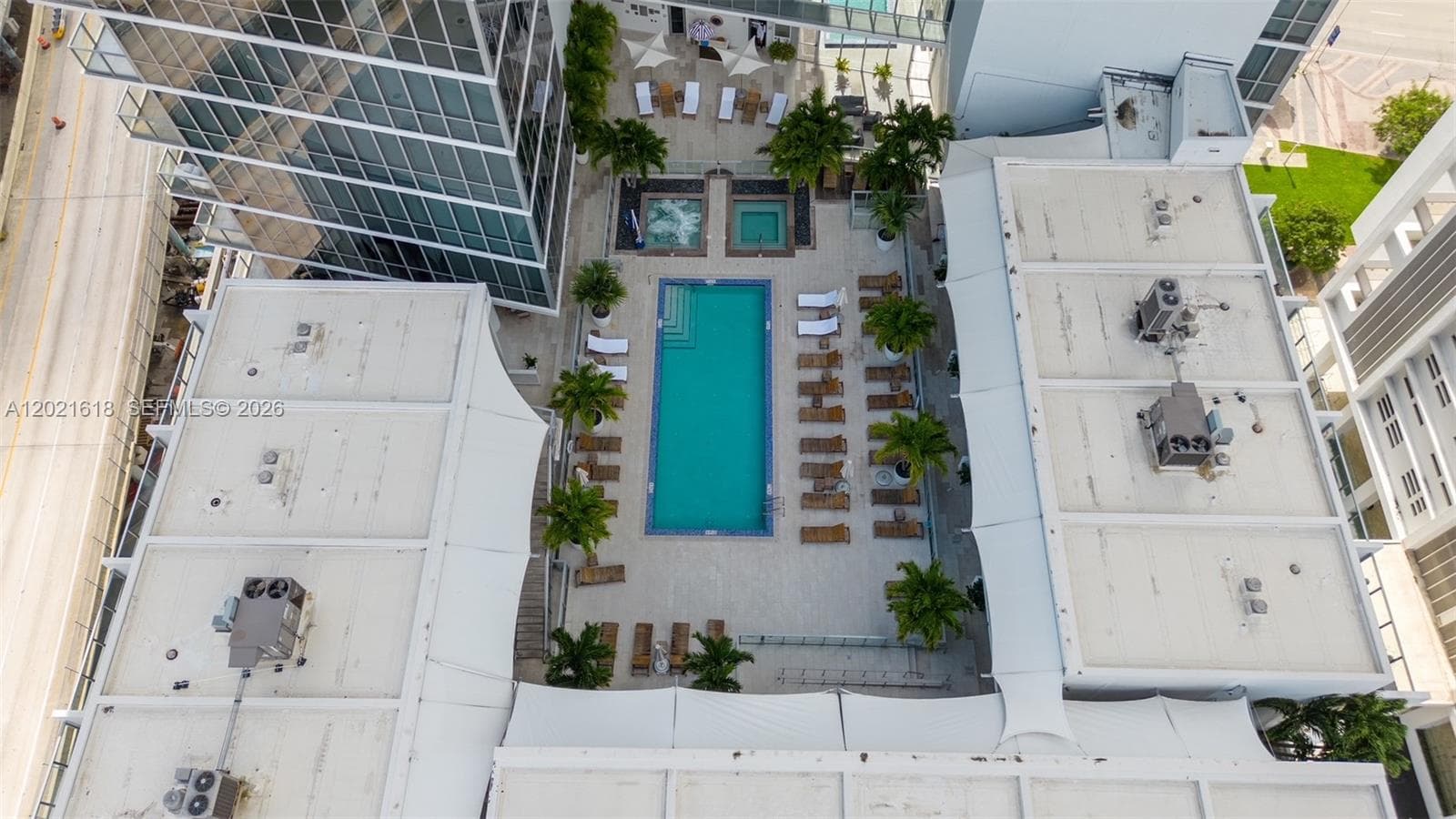 1100 Biscayne Blvd # 2706, Miami FL 33132 — 24