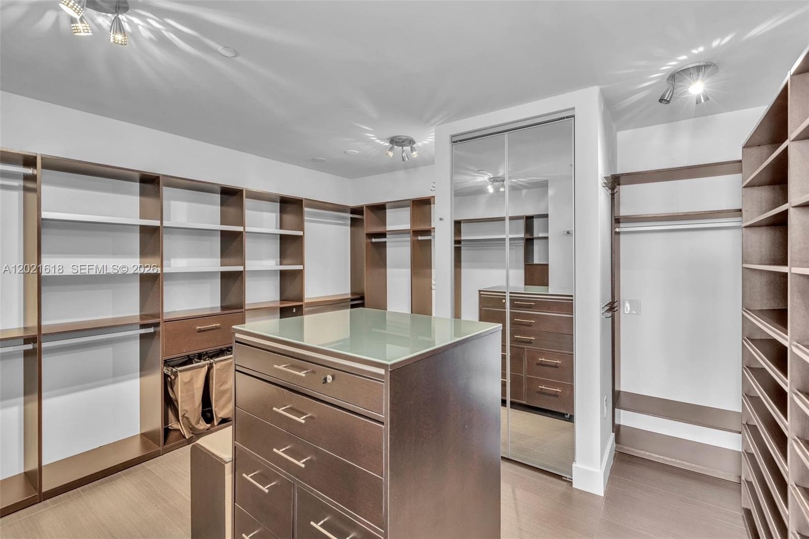 1100 Biscayne Blvd # 2706, Miami FL 33132 — 15