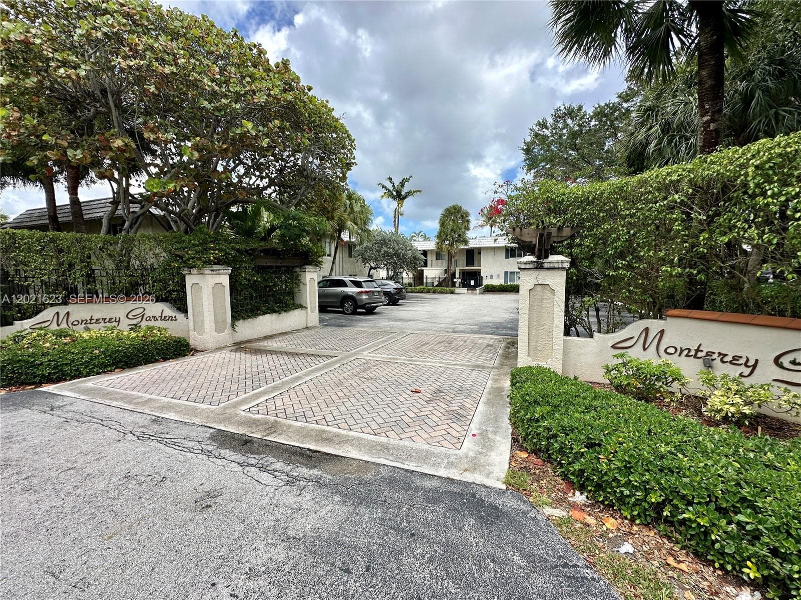 8617 SW 68th Ct # 26, Pinecrest FL 33156 — 3