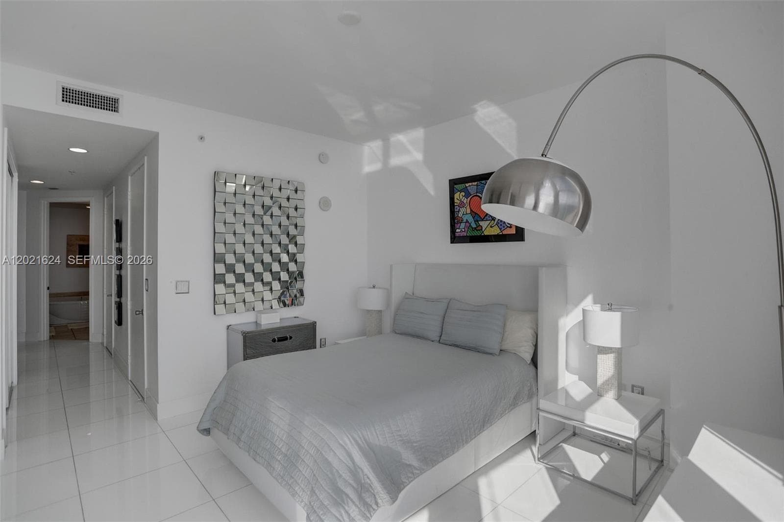 18201 COLLINS AV # 4108, Sunny Isles Beach FL 33160 — 20