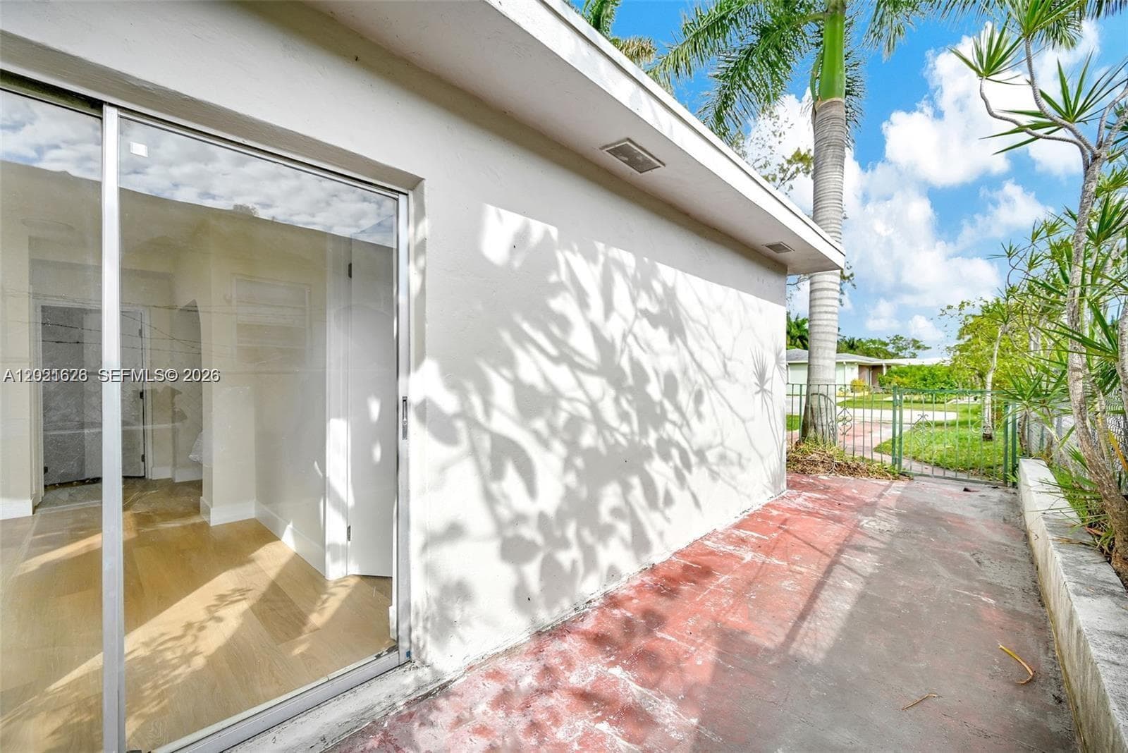 11810 NE 14th Ave # 11810, Miami FL 33161 — 17