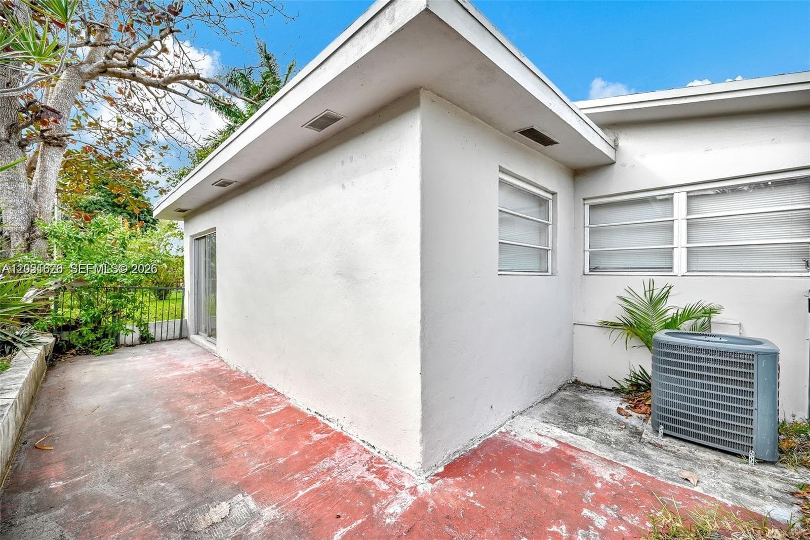 11810 NE 14th Ave # 11810, Miami FL 33161 — 18