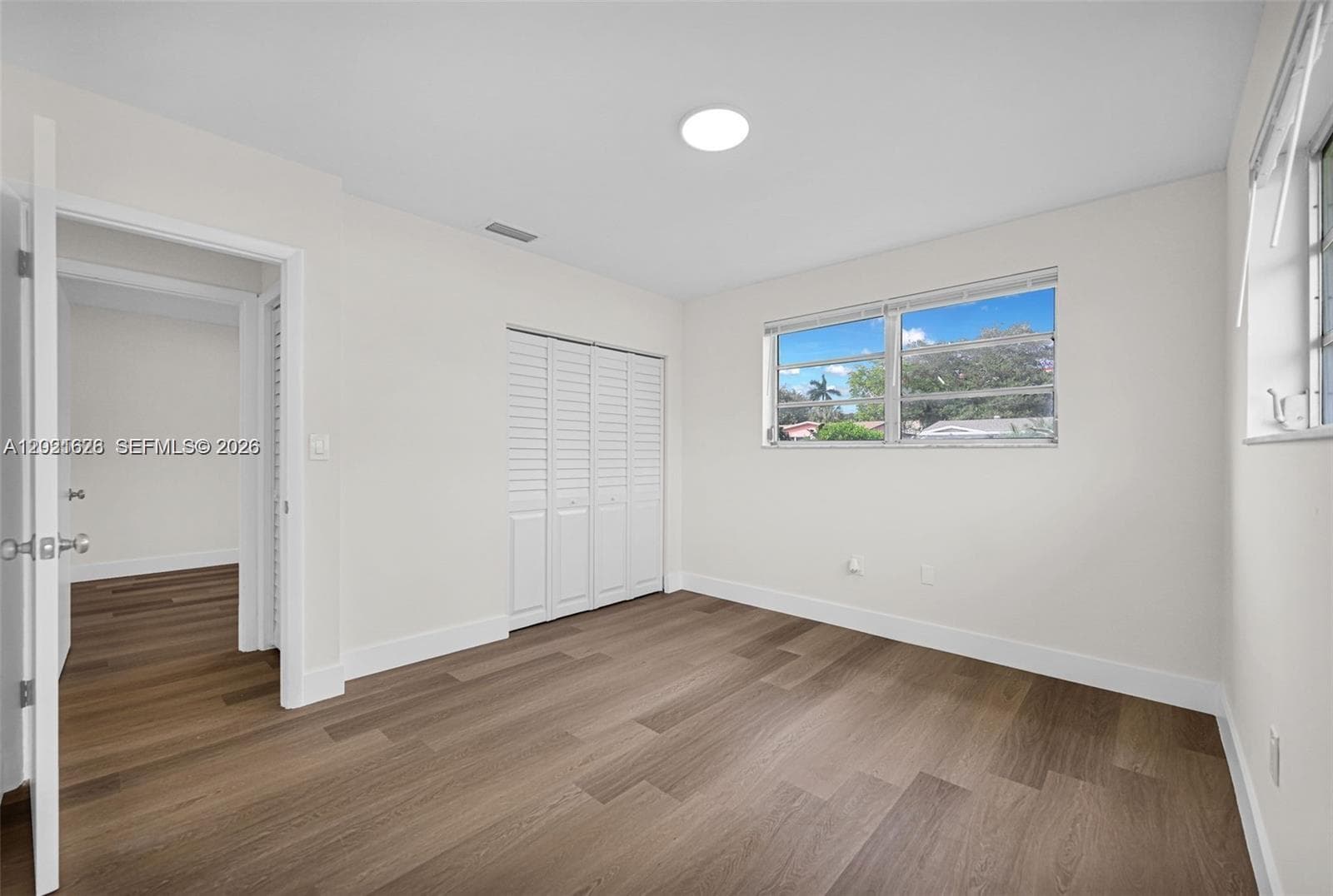11810 NE 14th Ave # 11810, Miami FL 33161 — 15