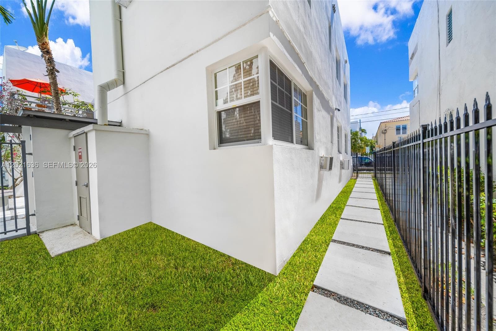 408 W 25th St # 8, Miami Beach FL 33140 — 20