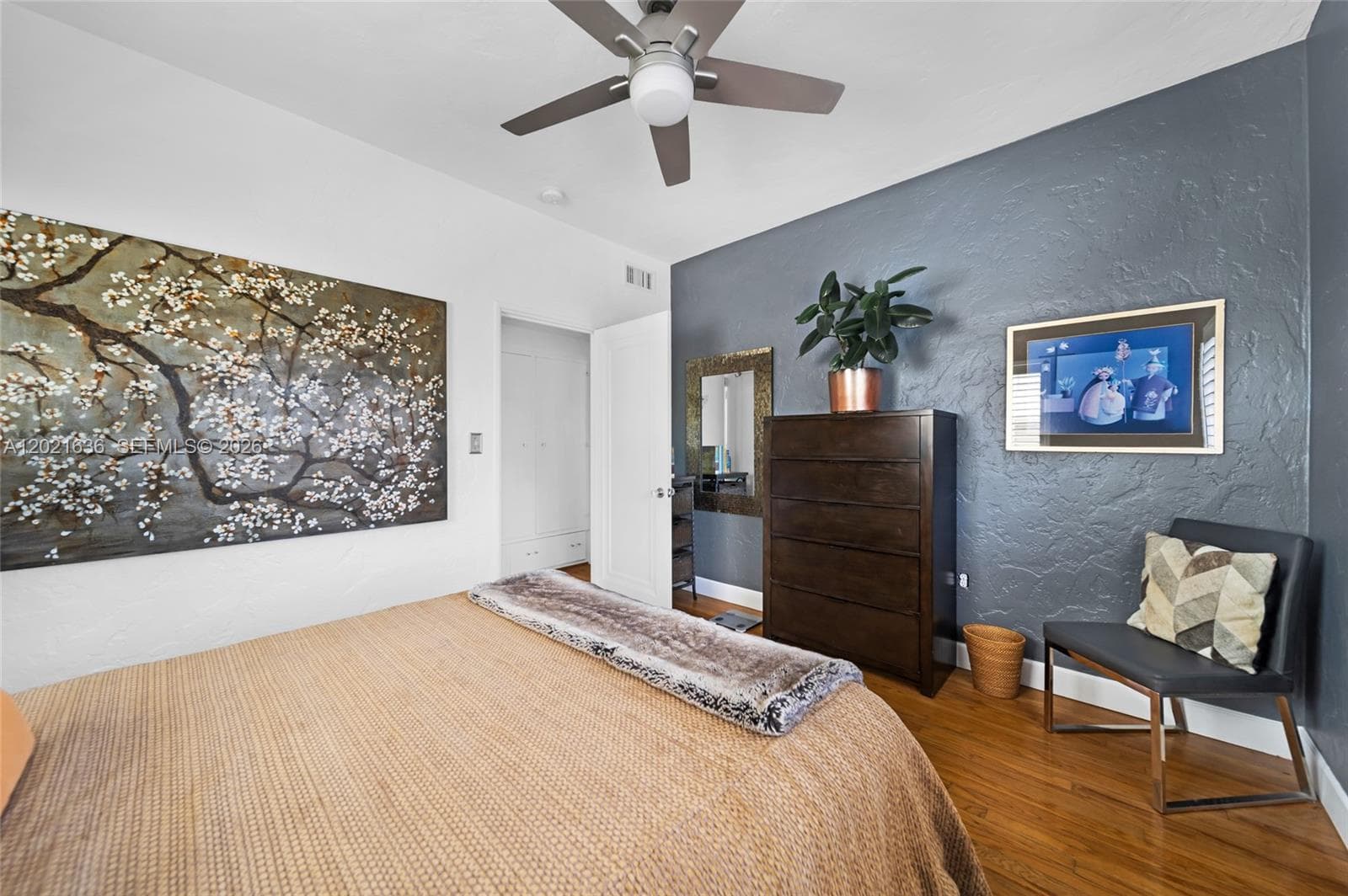 408 W 25th St # 8, Miami Beach FL 33140 — 15