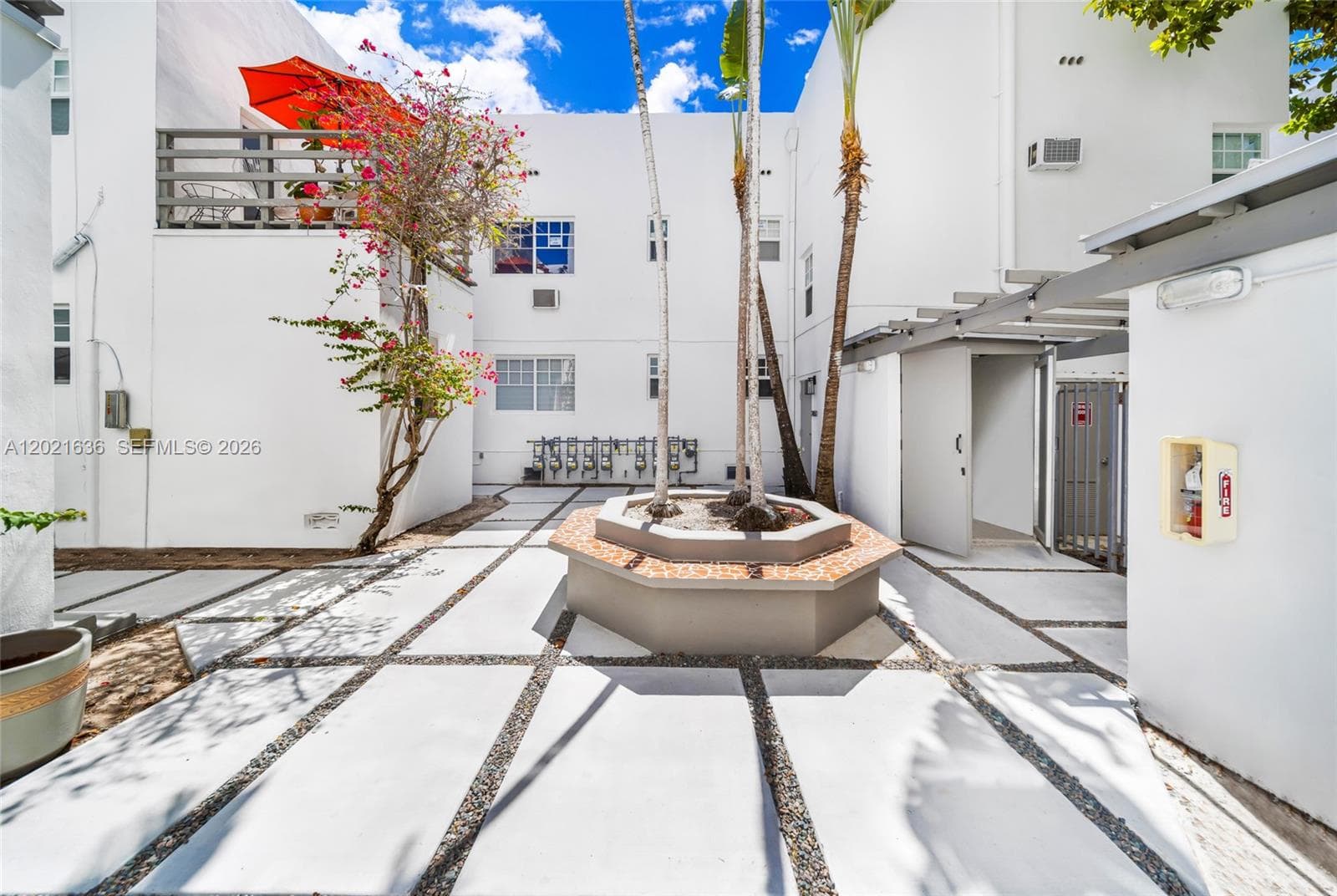 408 W 25th St # 8, Miami Beach FL 33140 — 19