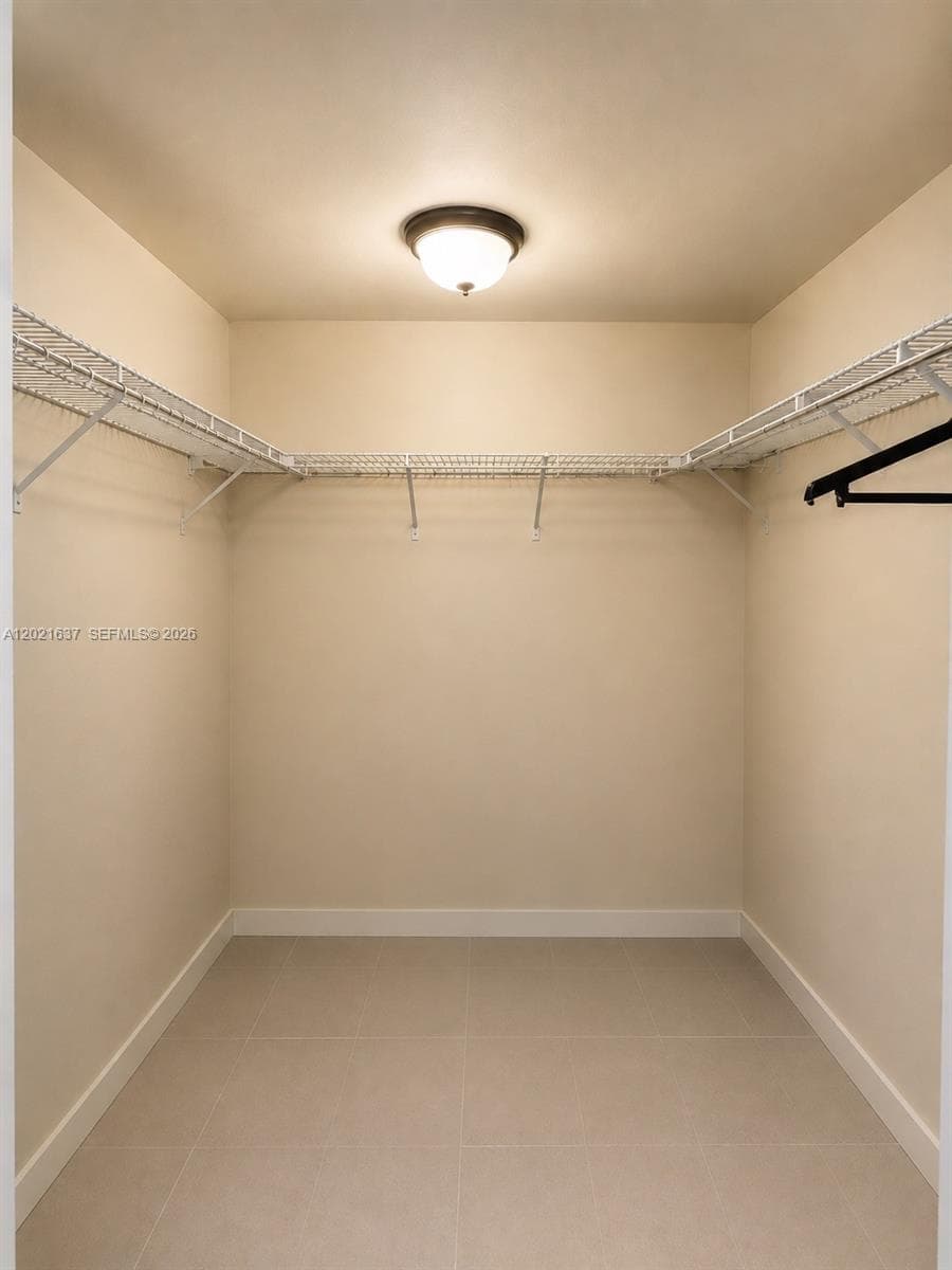 555 NE 15th St # 16K, Miami FL 33132 — 7