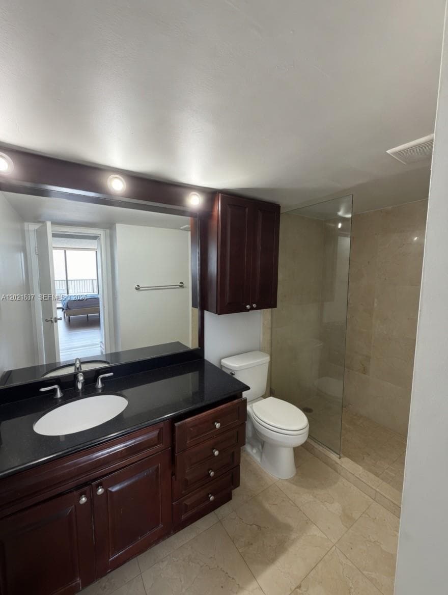 555 NE 15th St # 16K, Miami FL 33132 — 8