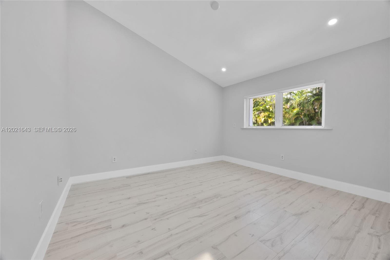 8303 Old Cutler Rd, Coral Gables FL 33143 — 27