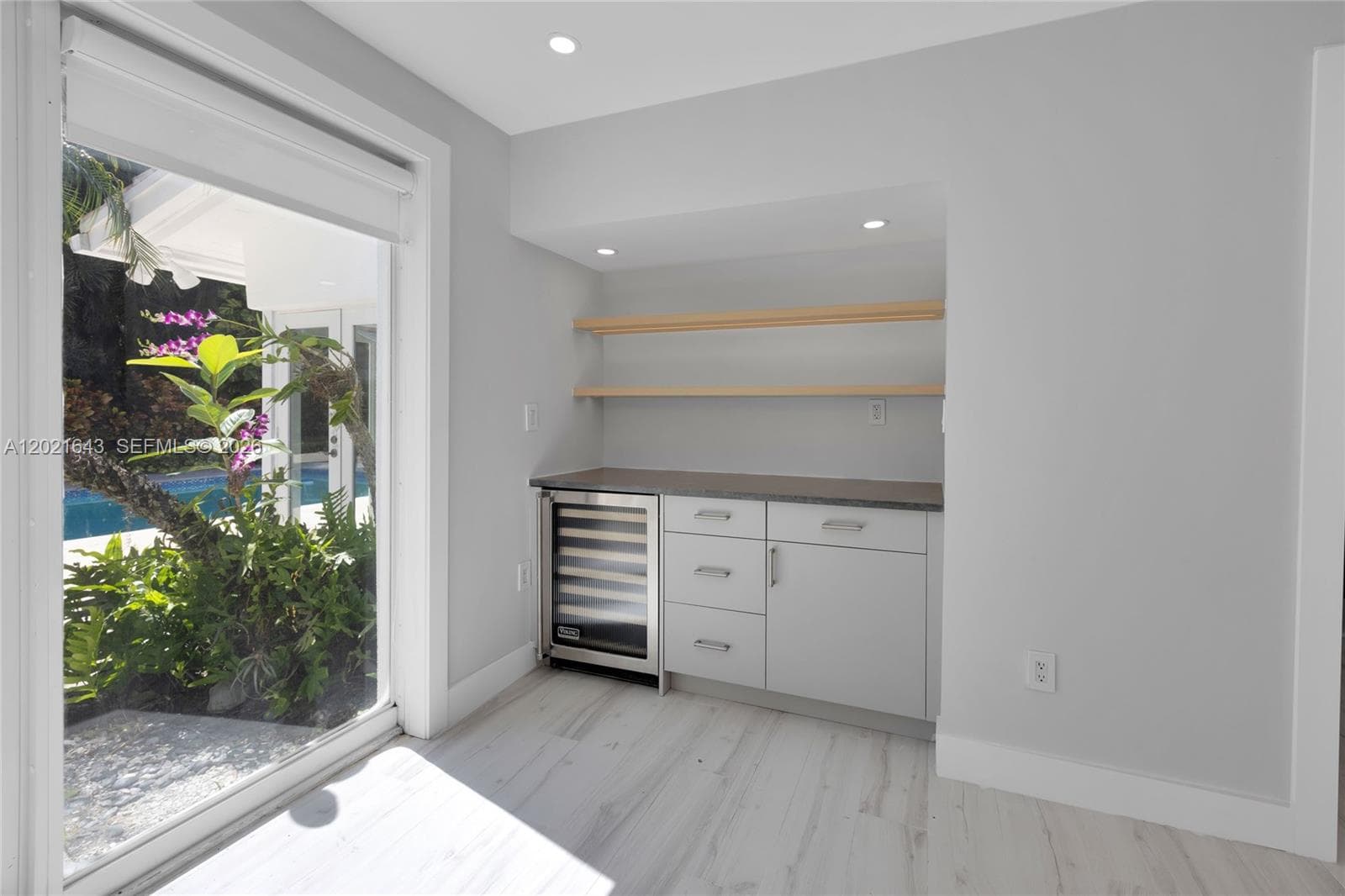 8303 Old Cutler Rd, Coral Gables FL 33143 — 17