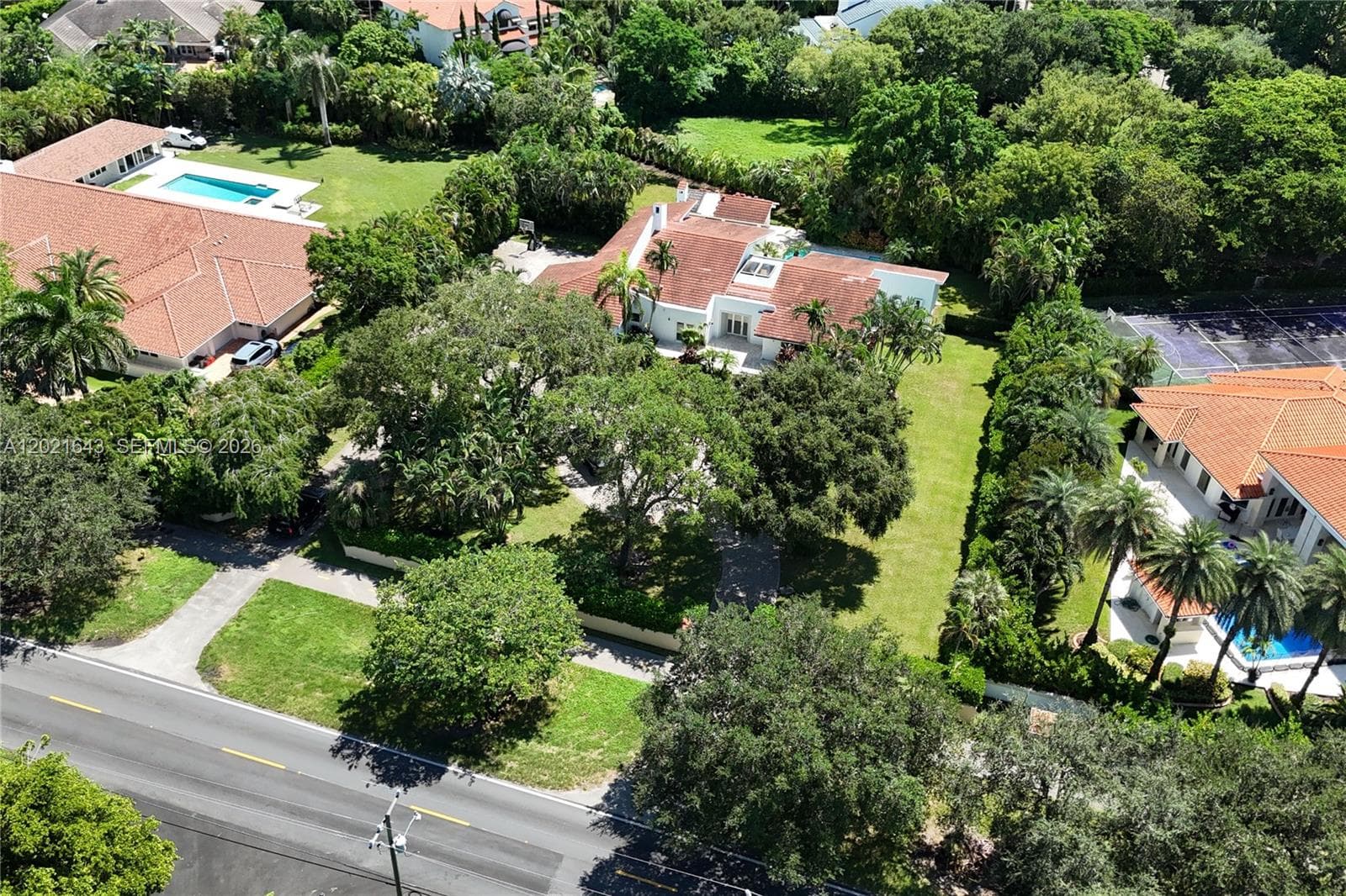 8303 Old Cutler Rd, Coral Gables FL 33143 — 37