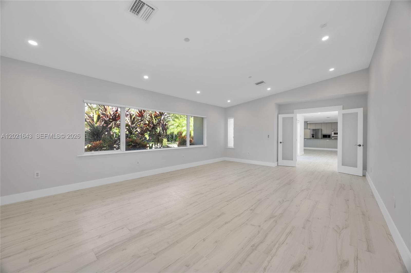 8303 Old Cutler Rd, Coral Gables FL 33143 — 19