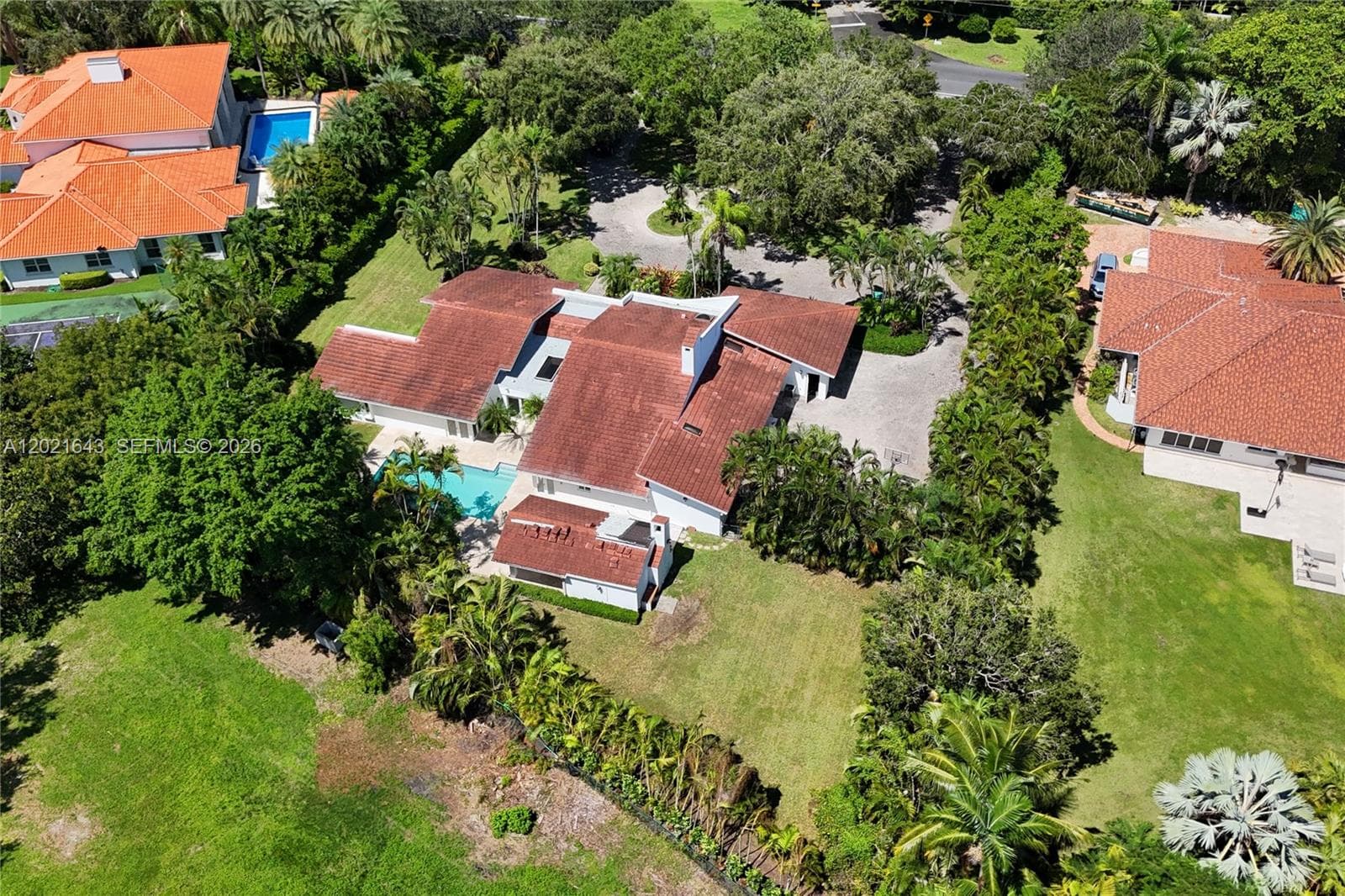8303 Old Cutler Rd, Coral Gables FL 33143 — 44