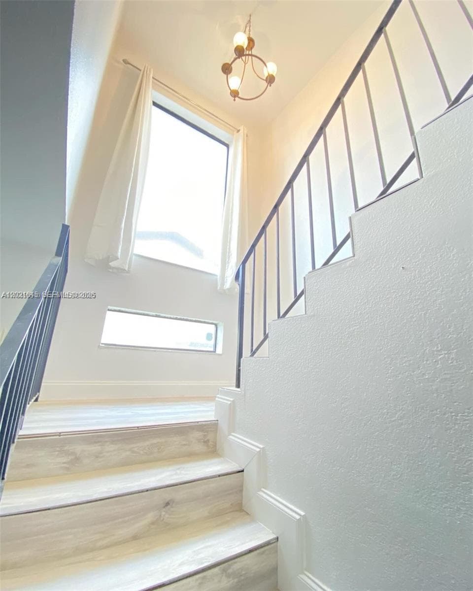 Vanderbilt Park Townhouse, Miami, FL — 16