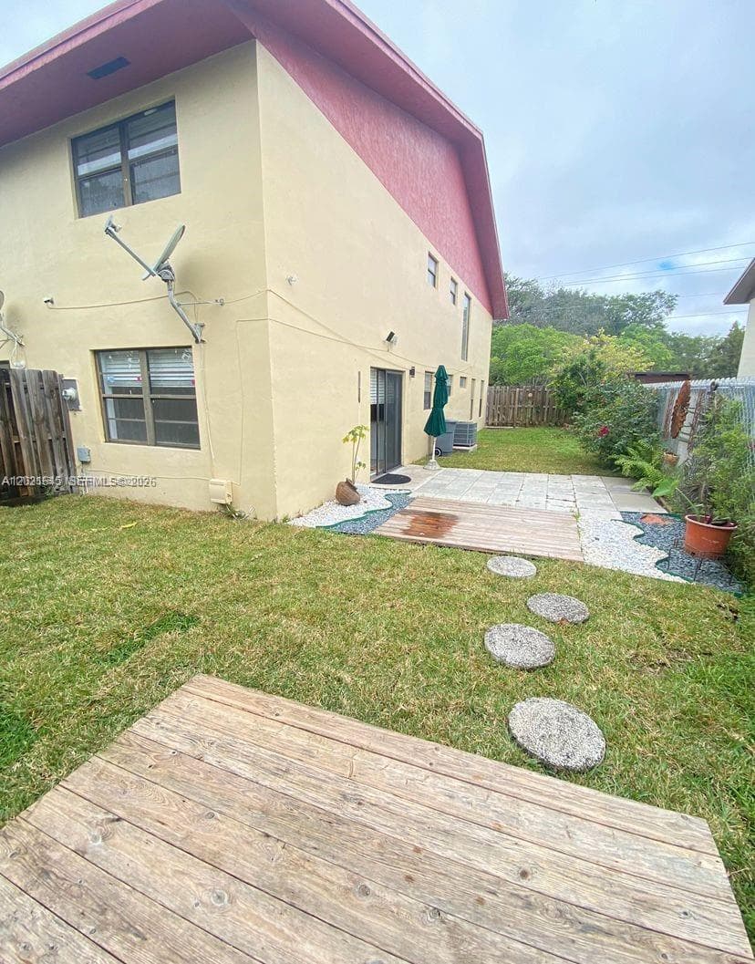 Vanderbilt Park Townhouse, Miami, FL — 19