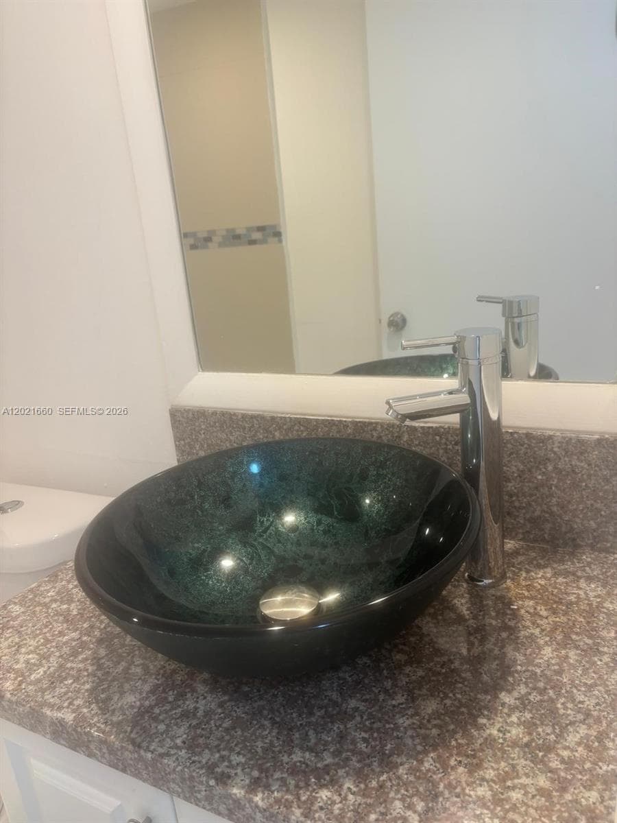 7120 NW 179th St # 106, Hialeah FL 33015 — 7