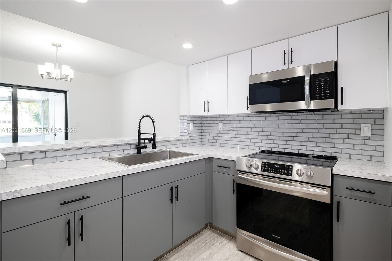 1711 San Remo Cir, Homestead FL 33035 — 3