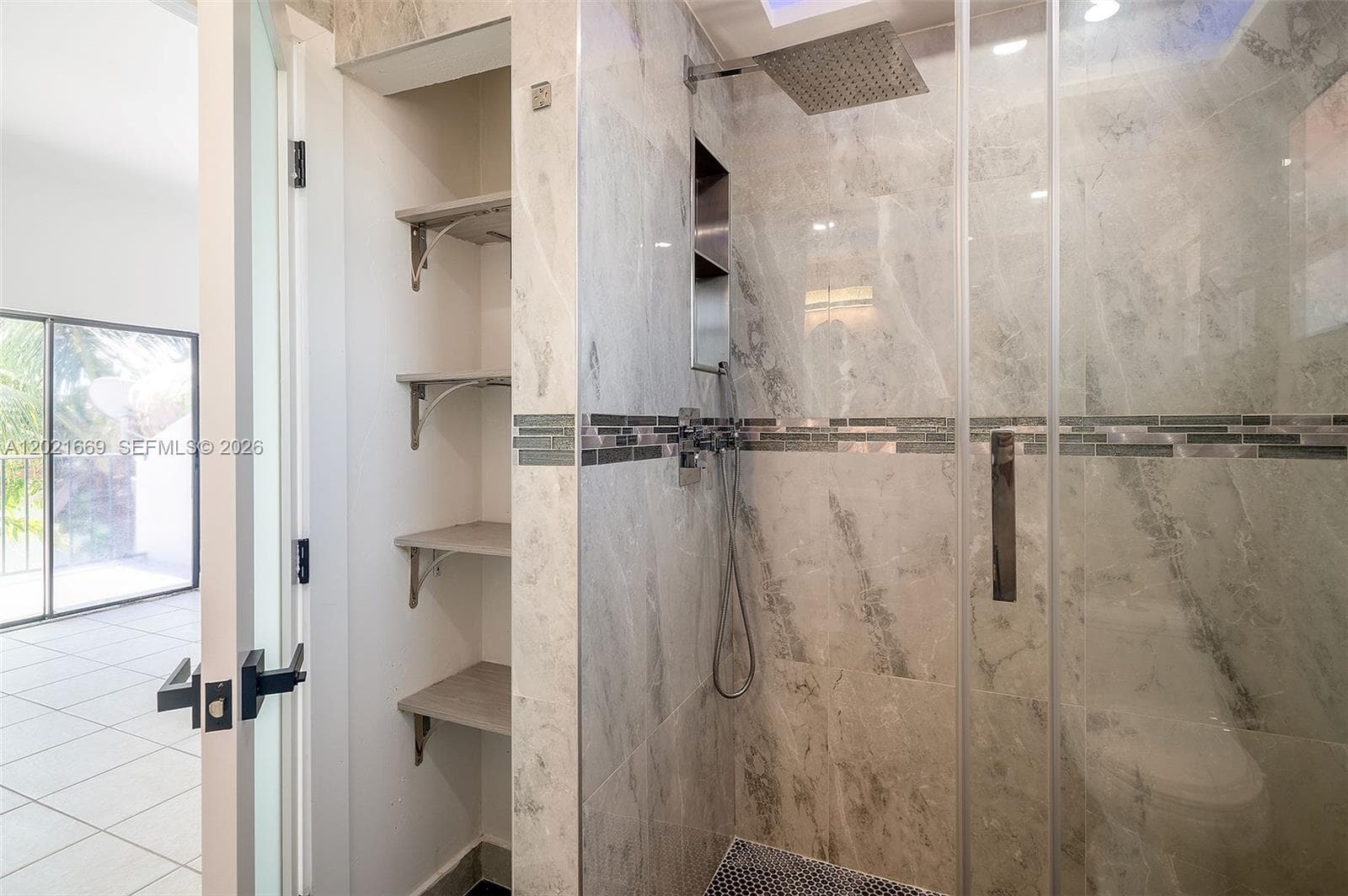1711 San Remo Cir, Homestead FL 33035 — 18