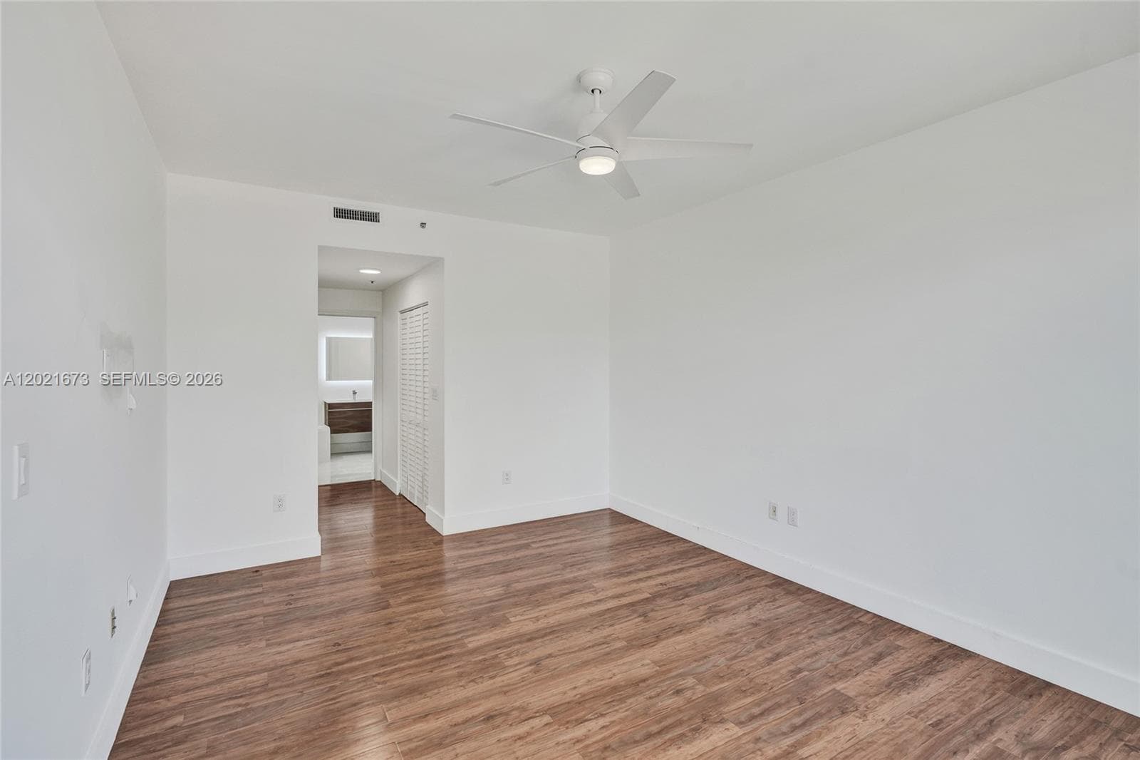 9725 NW 52nd St # 406, Doral FL 33178 — 33