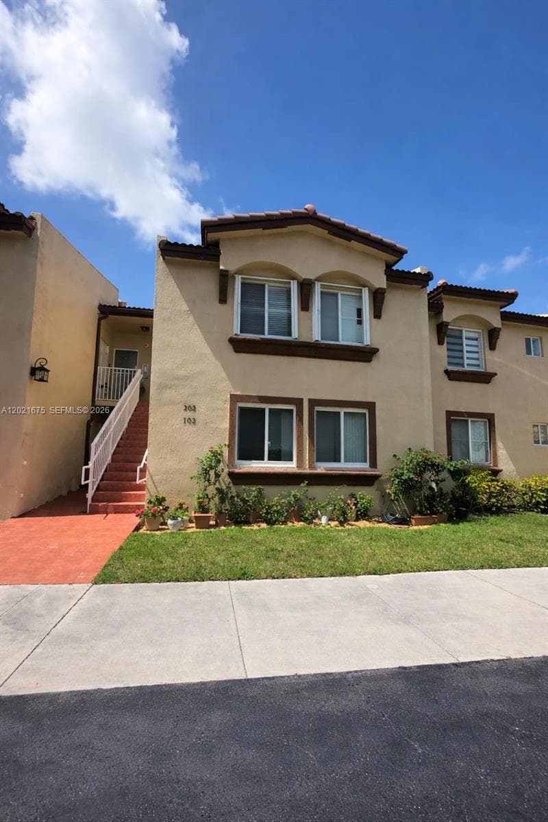 15761 SW 137 ave # 202, Miami FL 33177 — 2