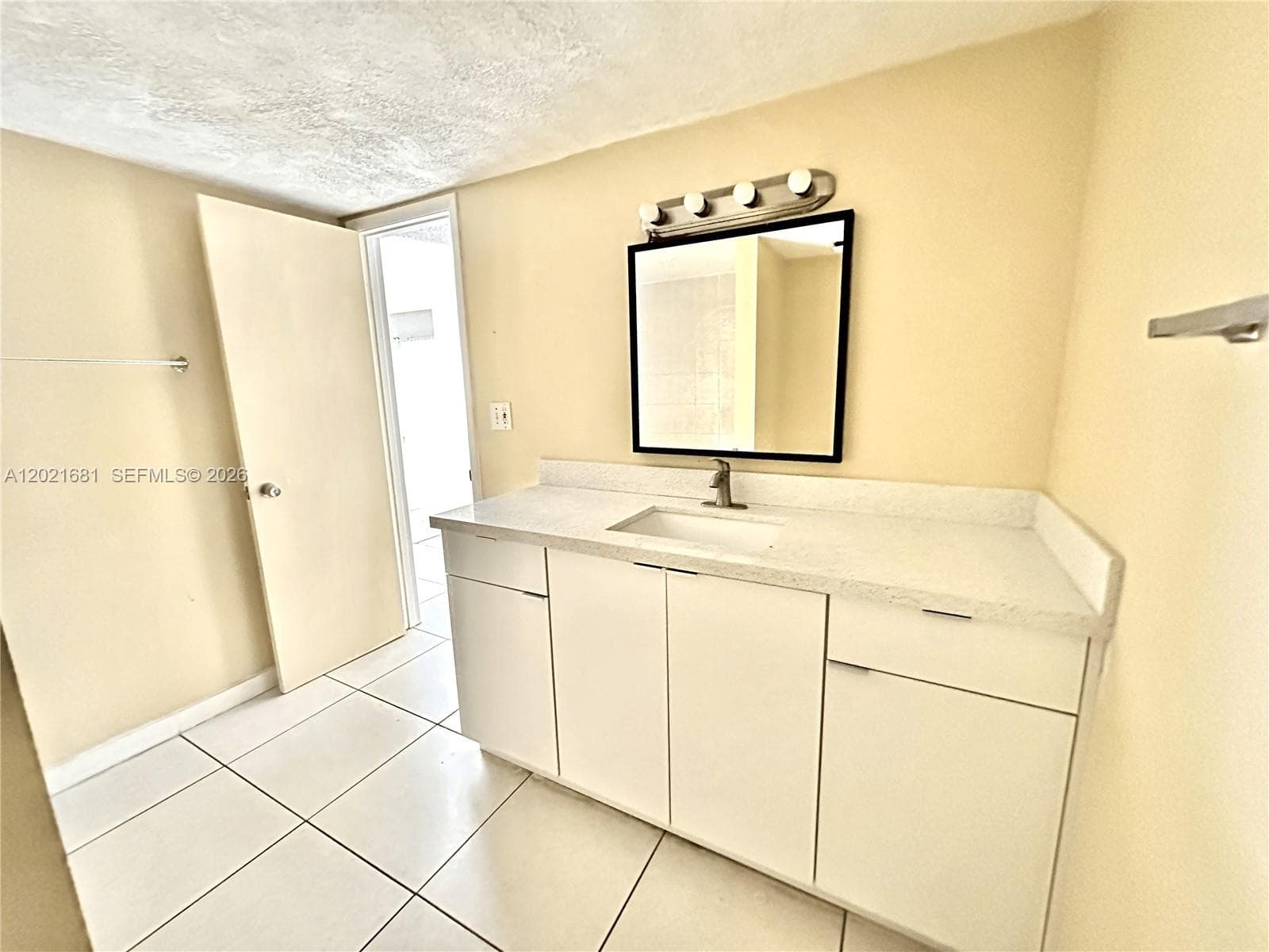 17650 NW 68th Ave # A2005, Hialeah FL 33015 — 7