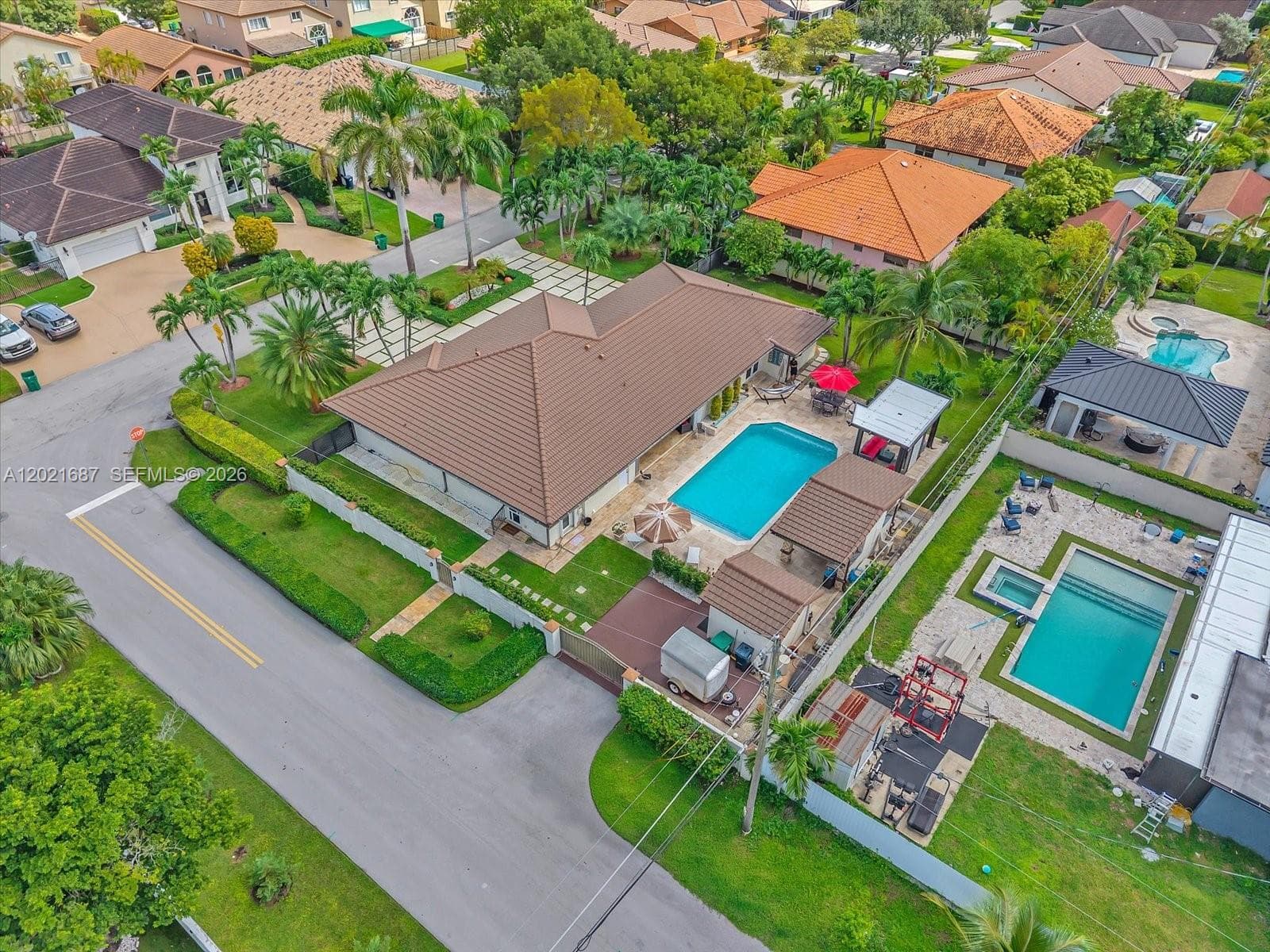 9796 NW 28th Ter, Doral FL 33172 — 48