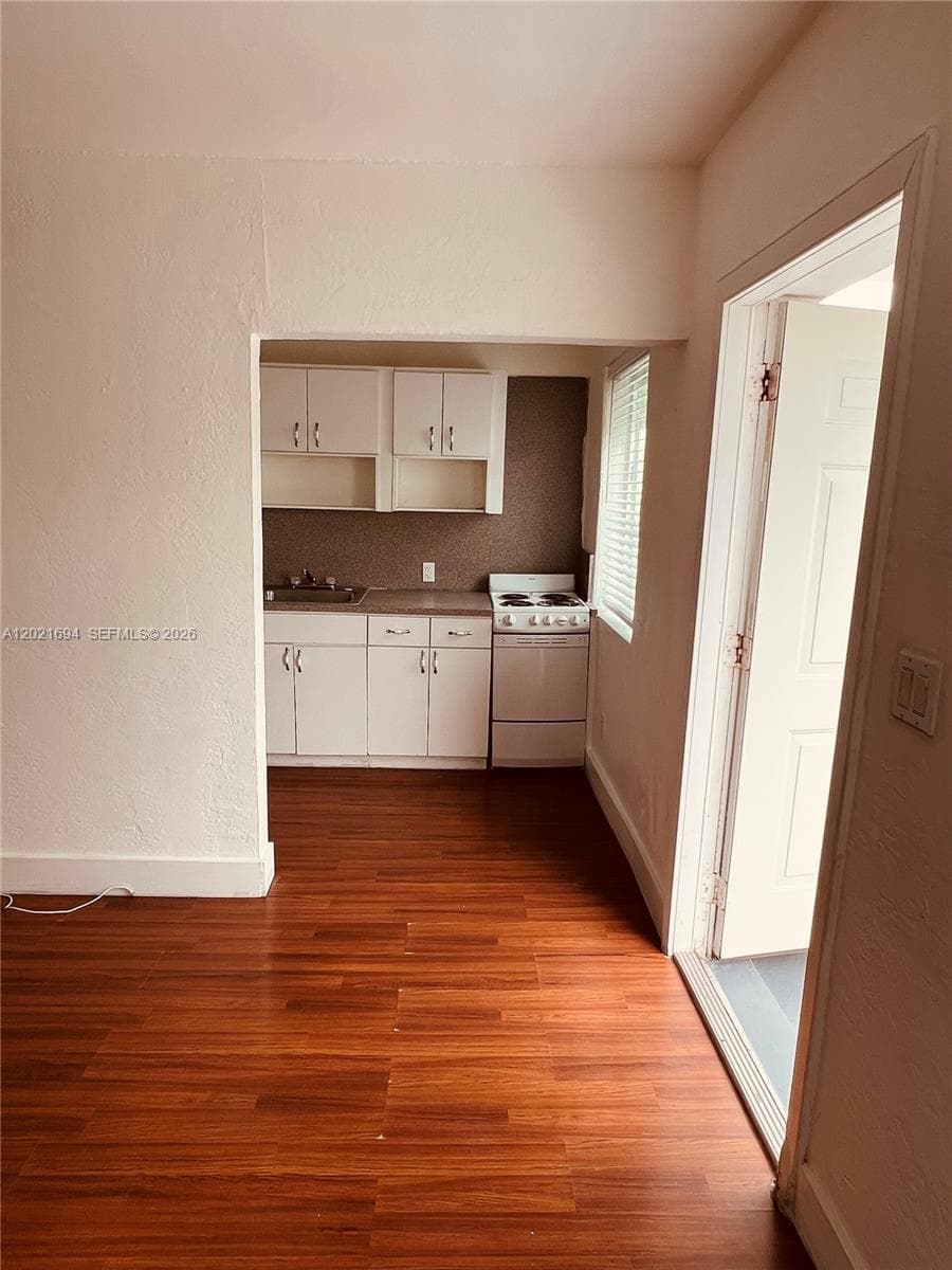 850 81st St # 3, Miami Beach FL 33141 — 15