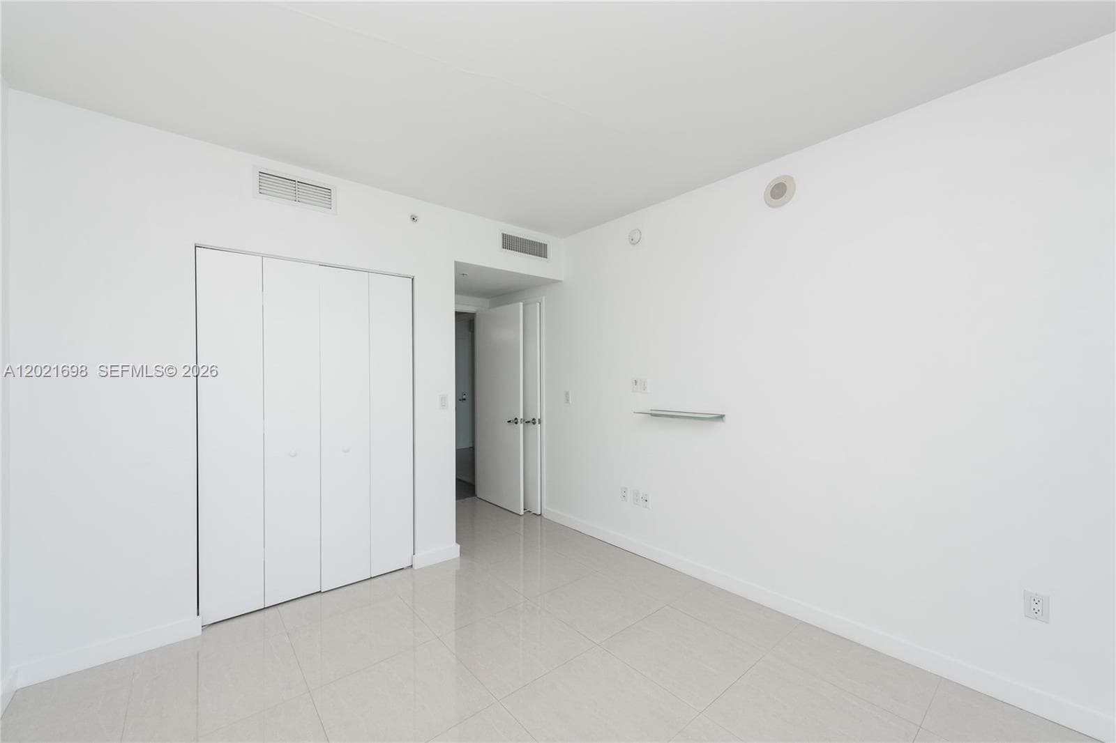 92 SW 3rd Street # 2812, Miami FL 33130 — 17