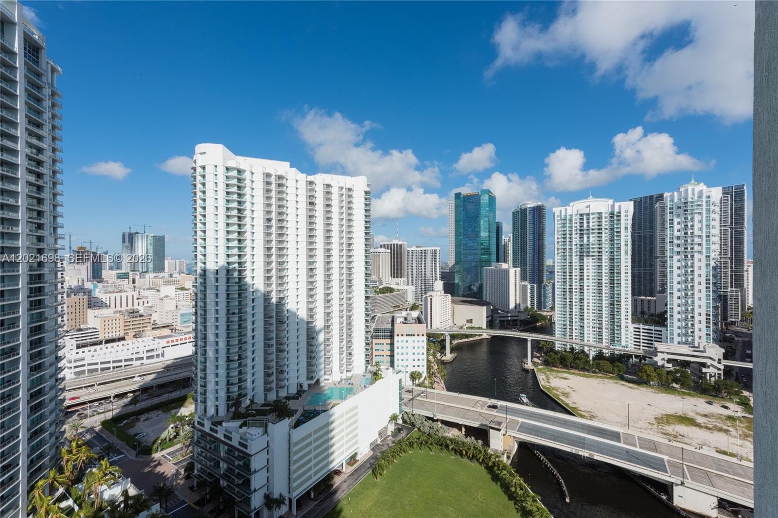 92 SW 3rd Street # 2812, Miami FL 33130 — 16