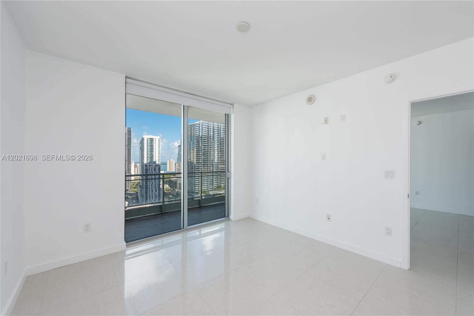 92 SW 3rd Street # 2812, Miami FL 33130 — 10