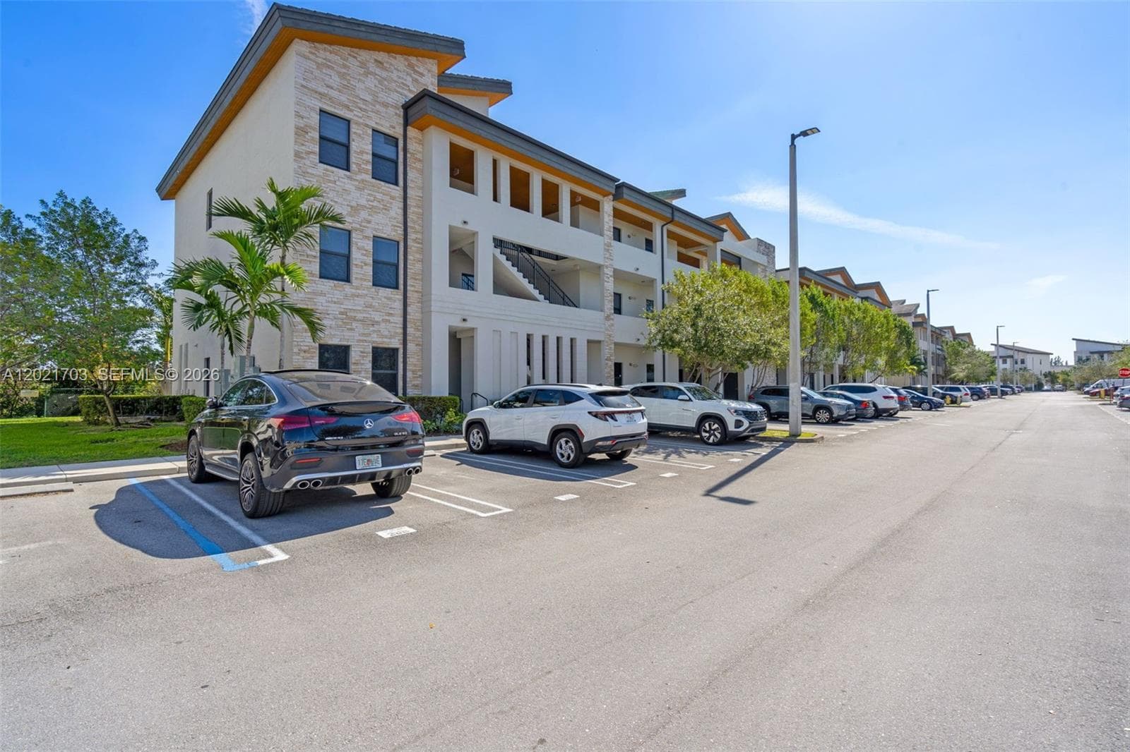 8015 NW 104th Ave # 3, Doral FL 33178 — 9