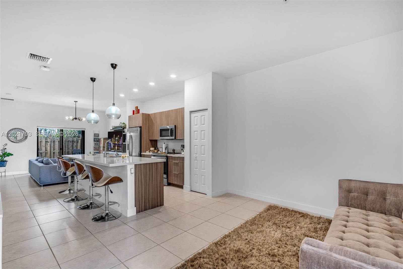 8015 NW 104th Ave # 3, Doral FL 33178 — 10