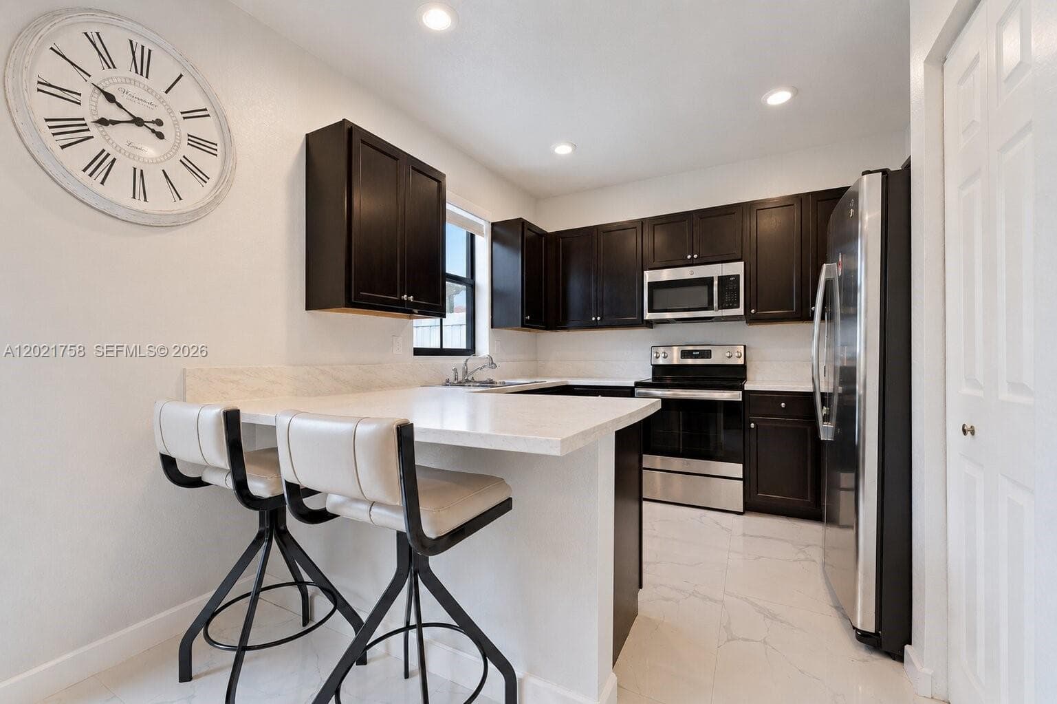 3382 W 104th Ter, Hialeah FL 33018 — 6