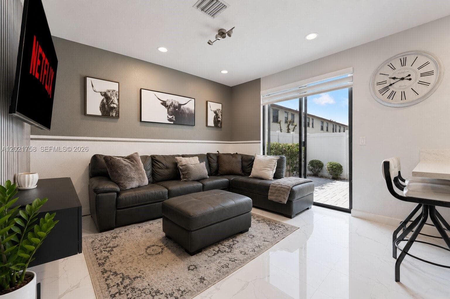 3382 W 104th Ter, Hialeah FL 33018 — 5