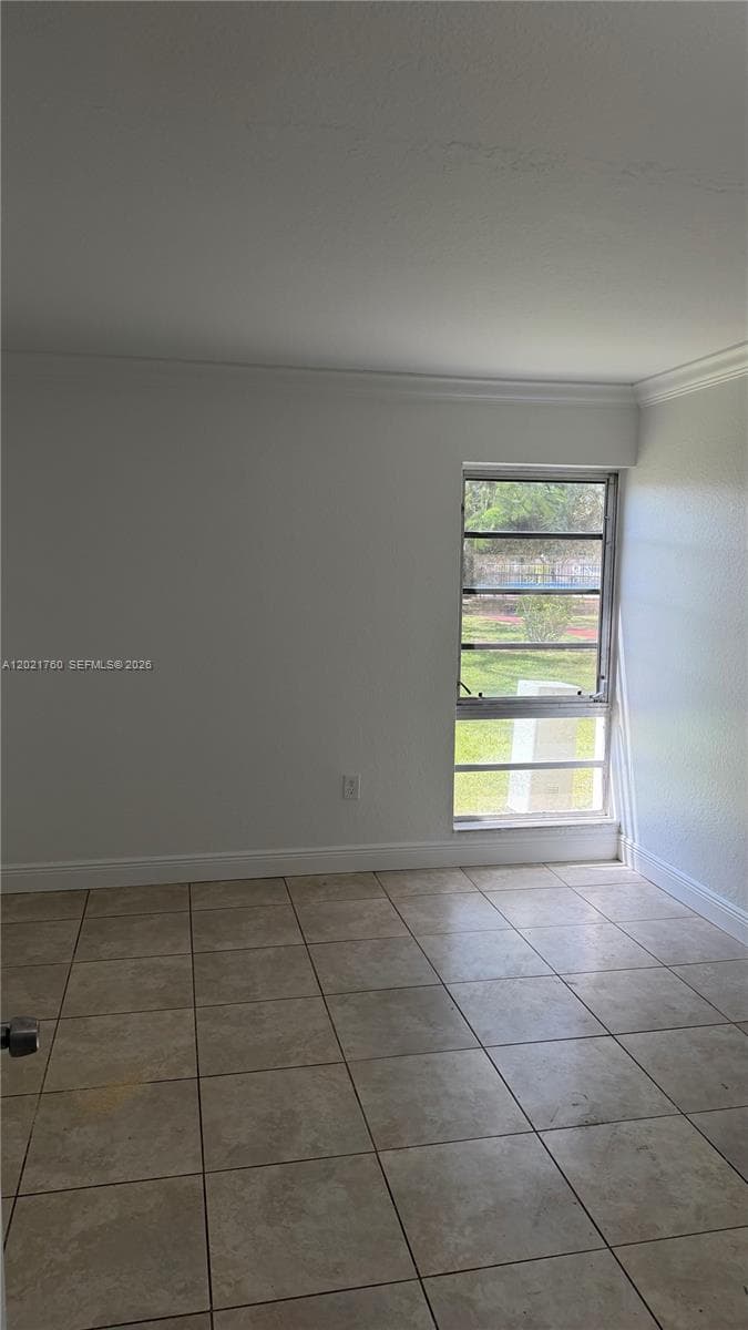 3901 SW 109th Ave # 4, Miami FL 33165 — 14