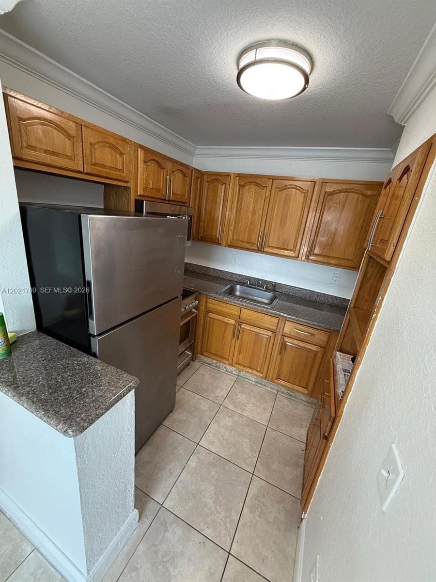 3901 SW 109th Ave # 4, Miami FL 33165 — 15