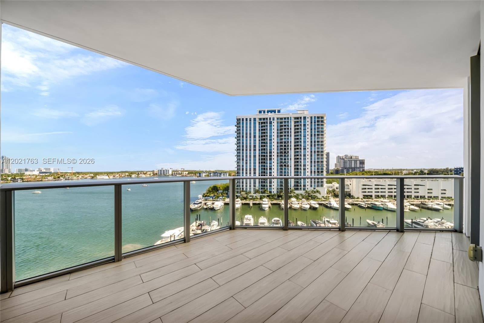 17301 Biscayne Blvd # 907, North Miami Beach FL 33160 — 31